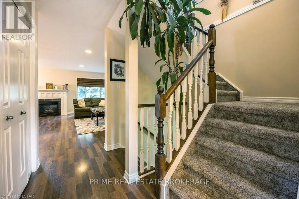 6 Peach Tree Boulevard