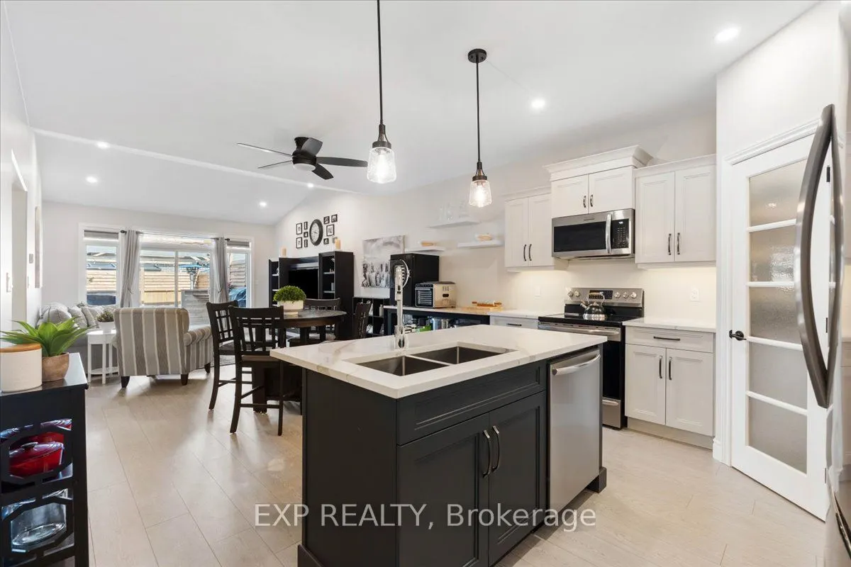30 Raycroft Drive