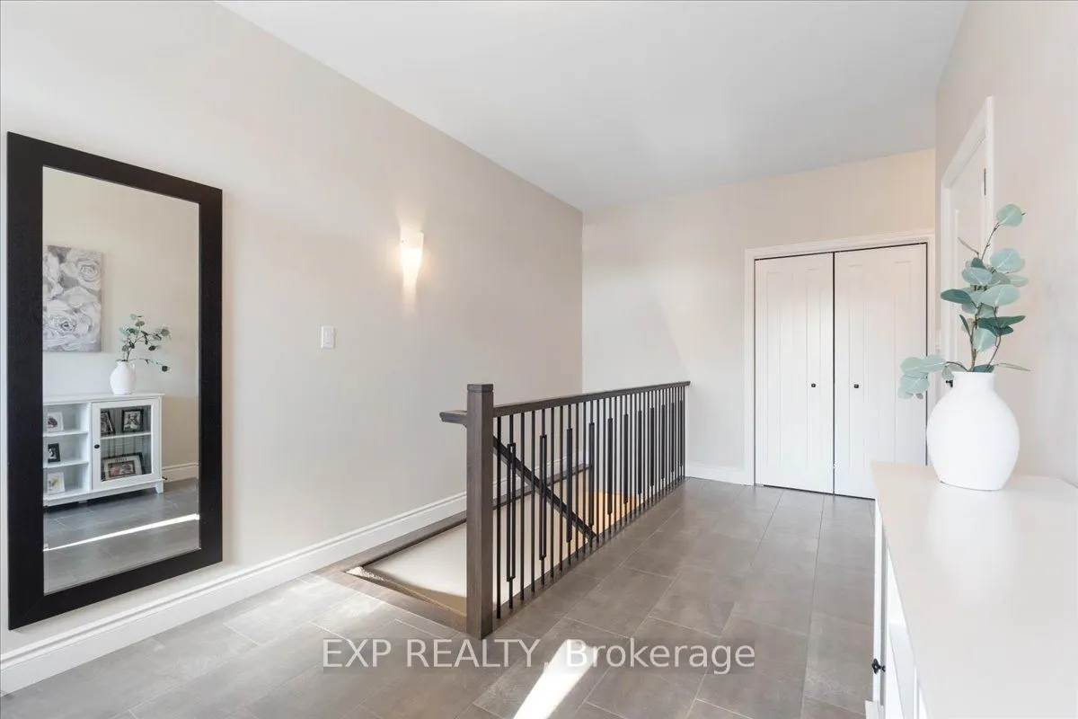 30 Raycroft Drive
