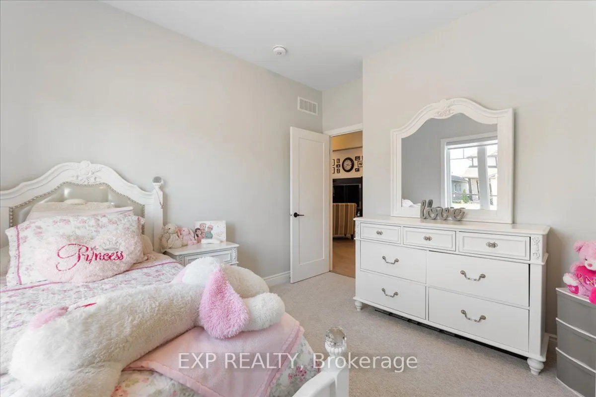 30 Raycroft Drive