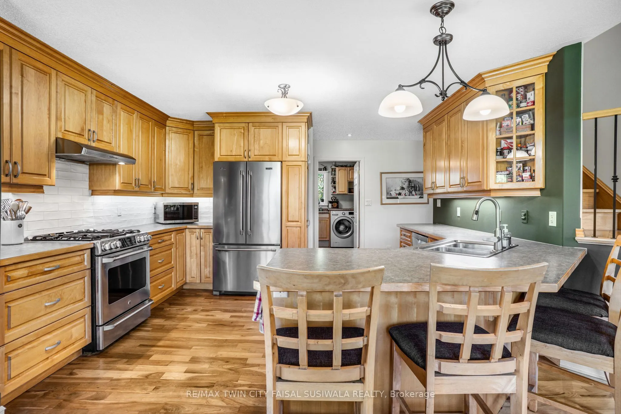 103 Powerline Road