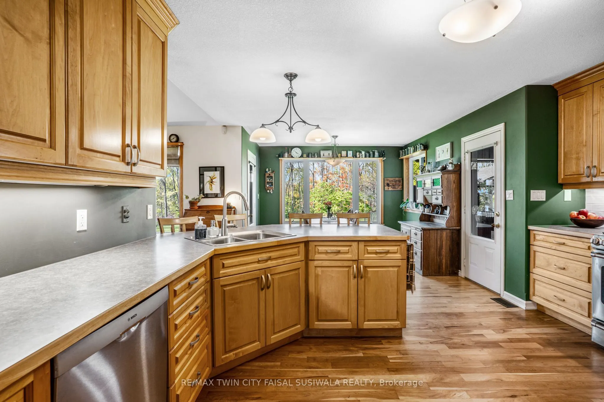 103 Powerline Road