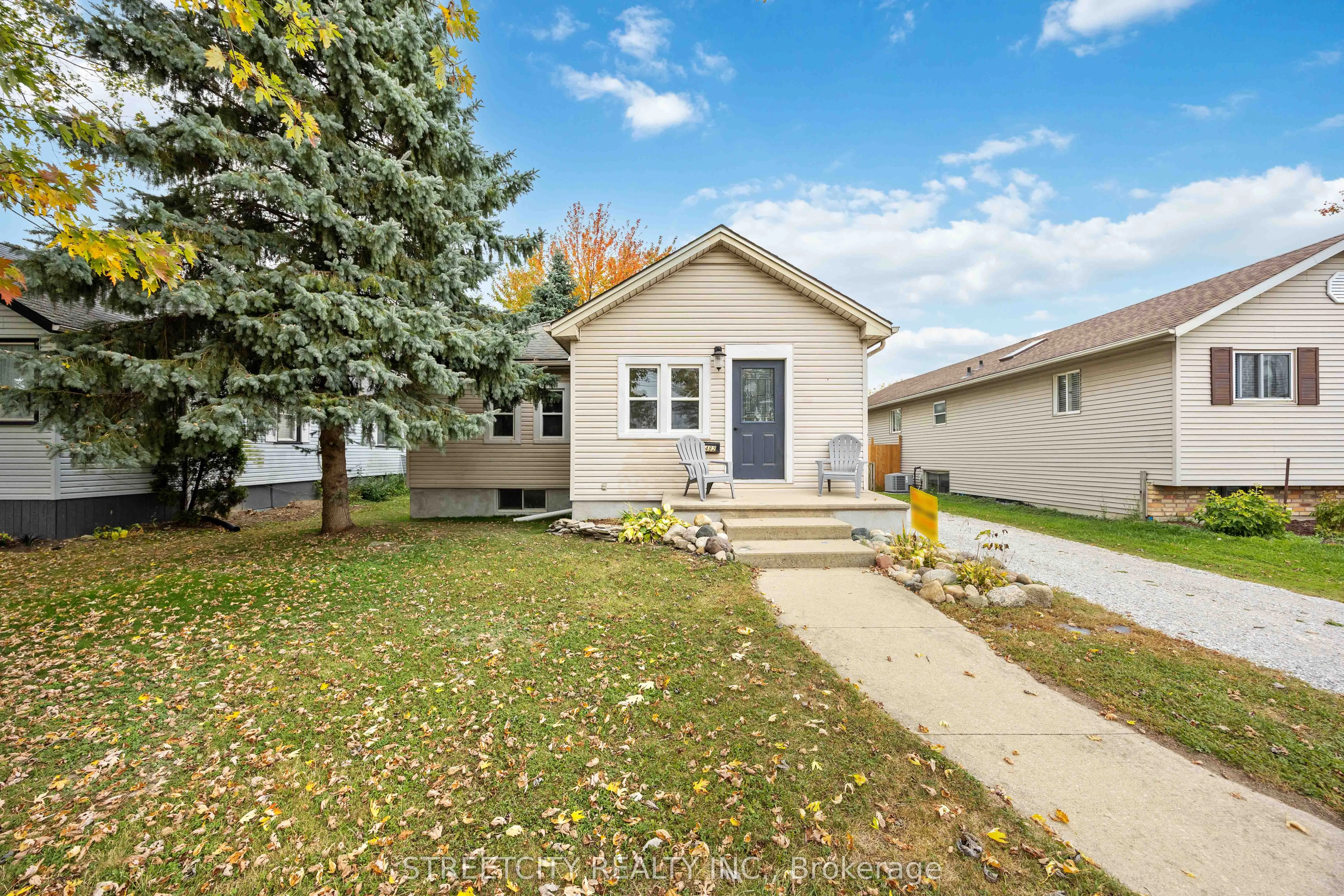 4482 Petrolia Line
