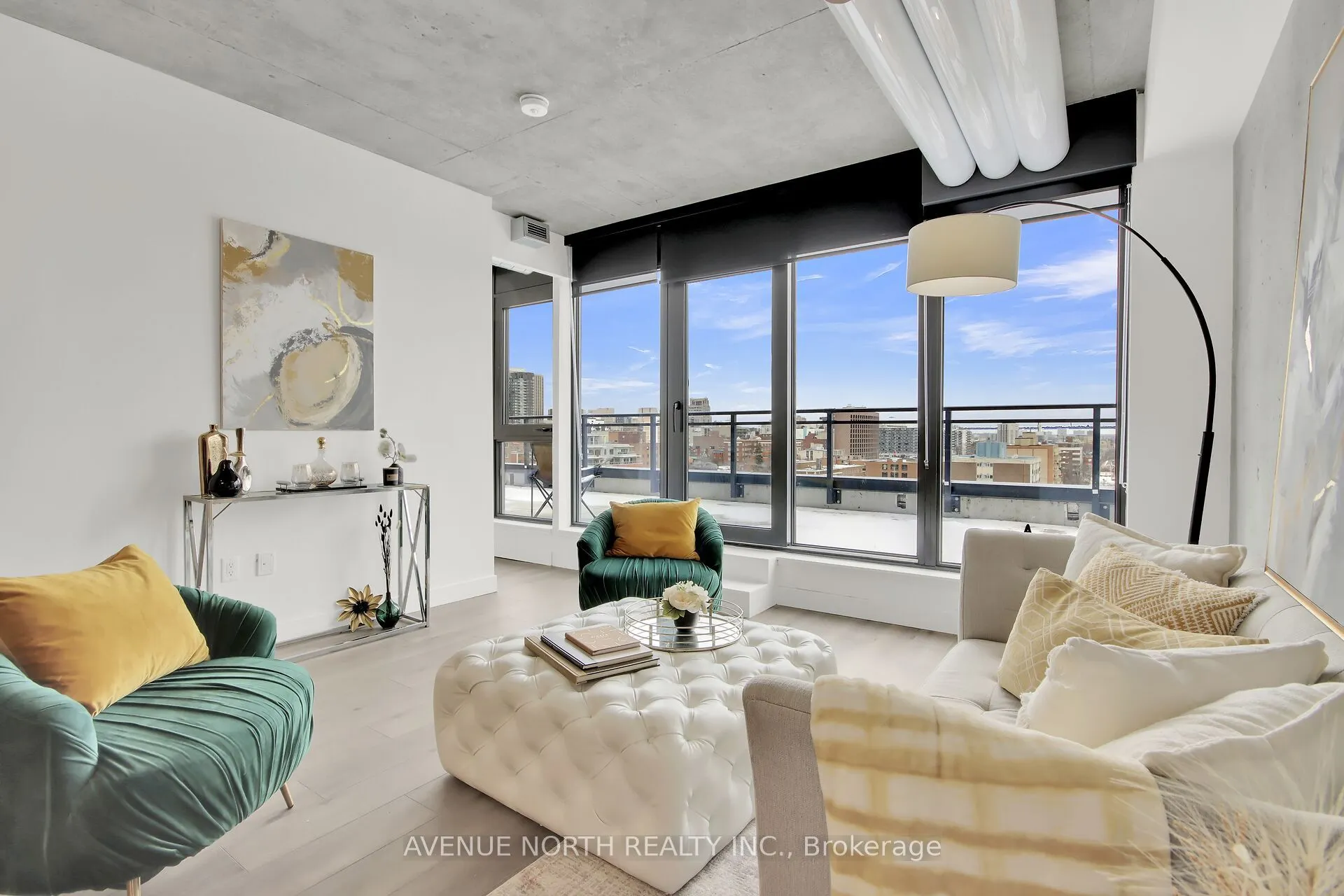10 James Street, #LPH6/806