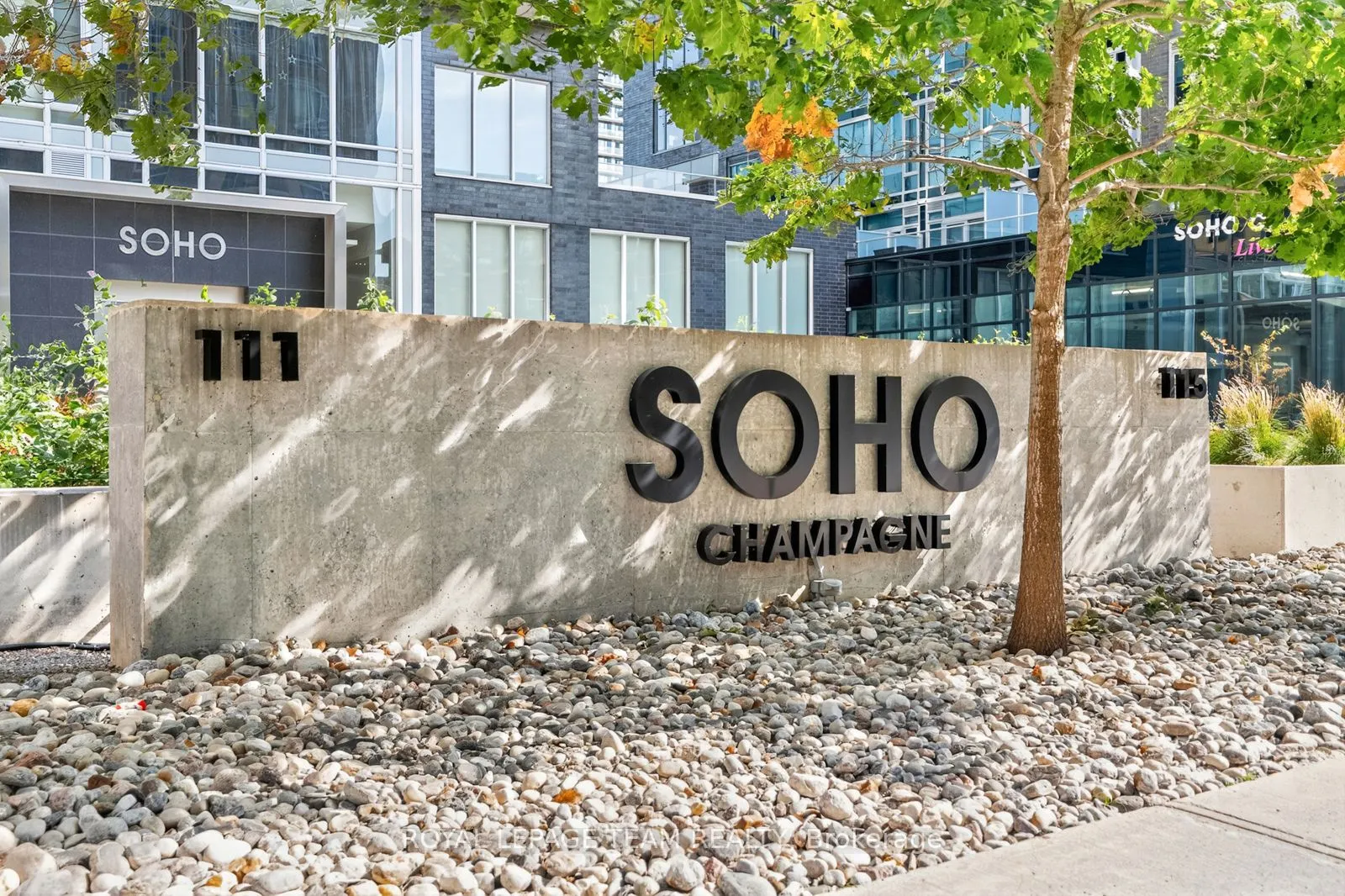 111 CHAMPAGNE Avenue, #1111