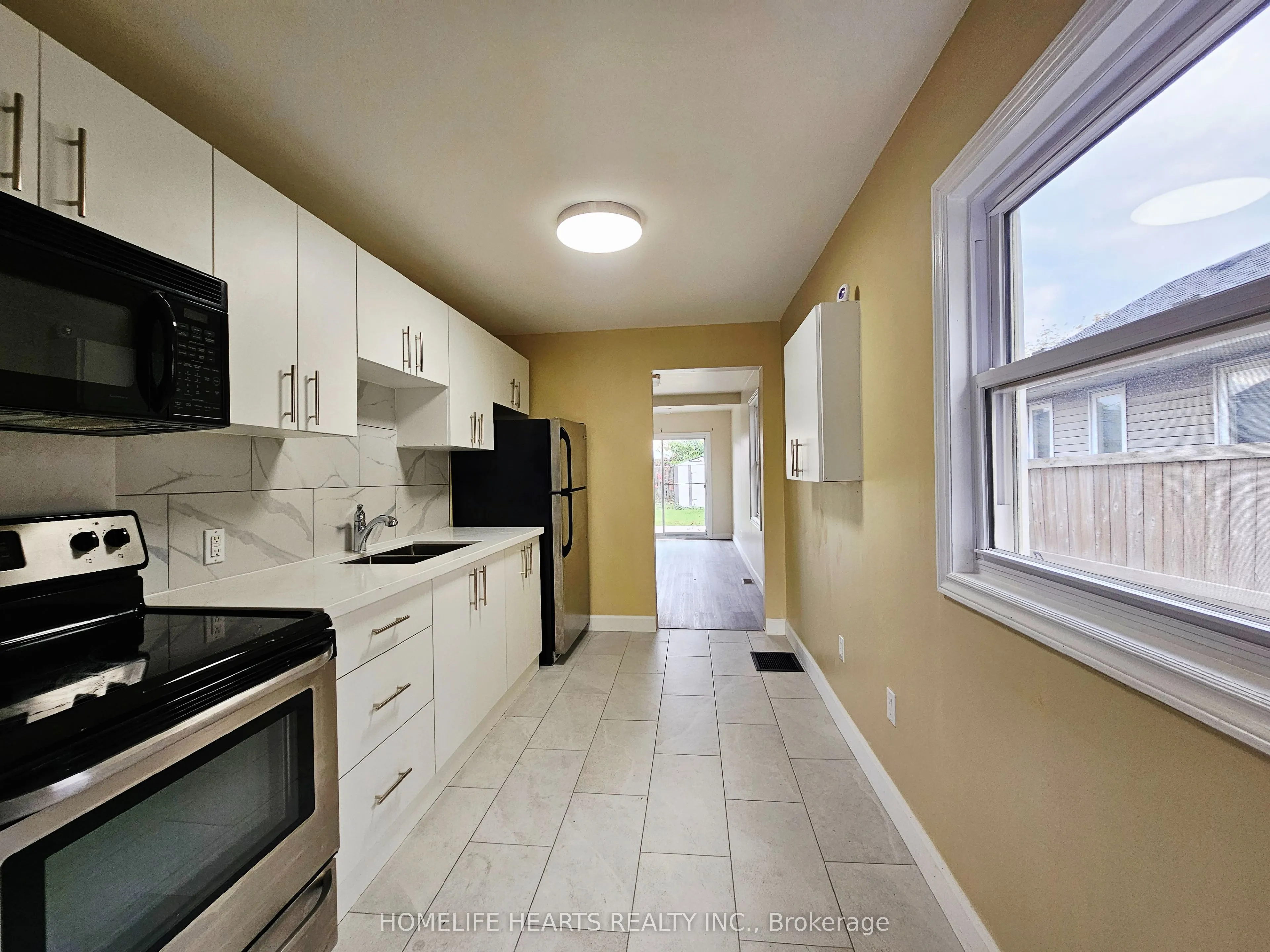 80 Glennie Avenue