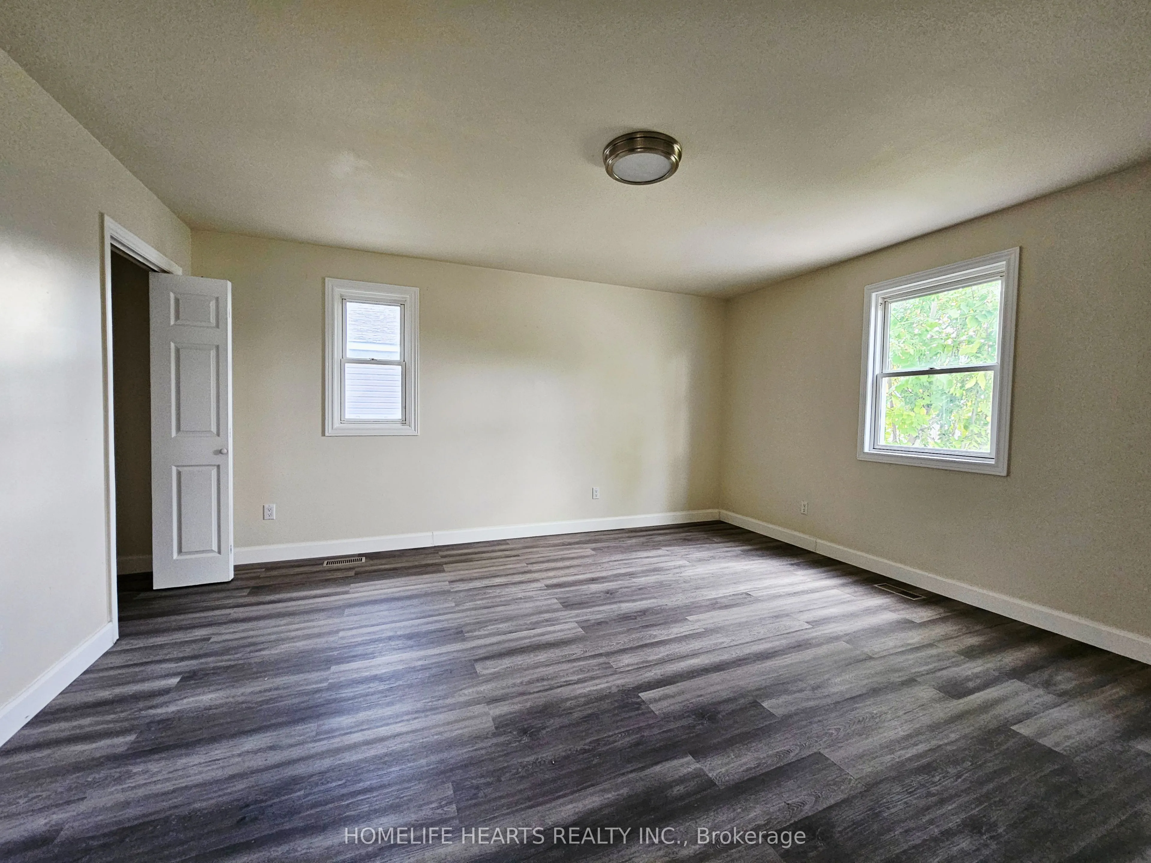 80 Glennie Avenue