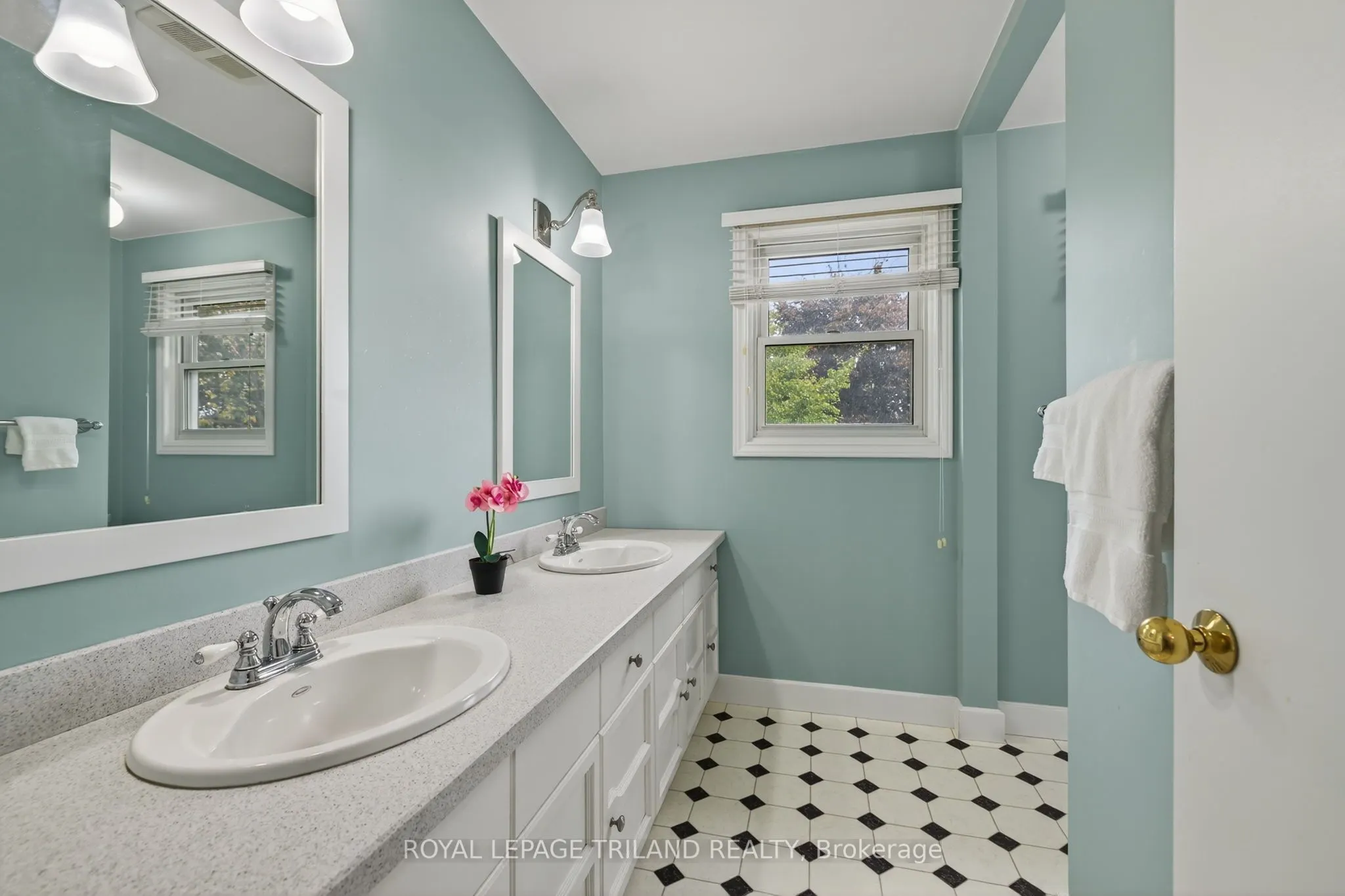 471 Billybrook Crescent