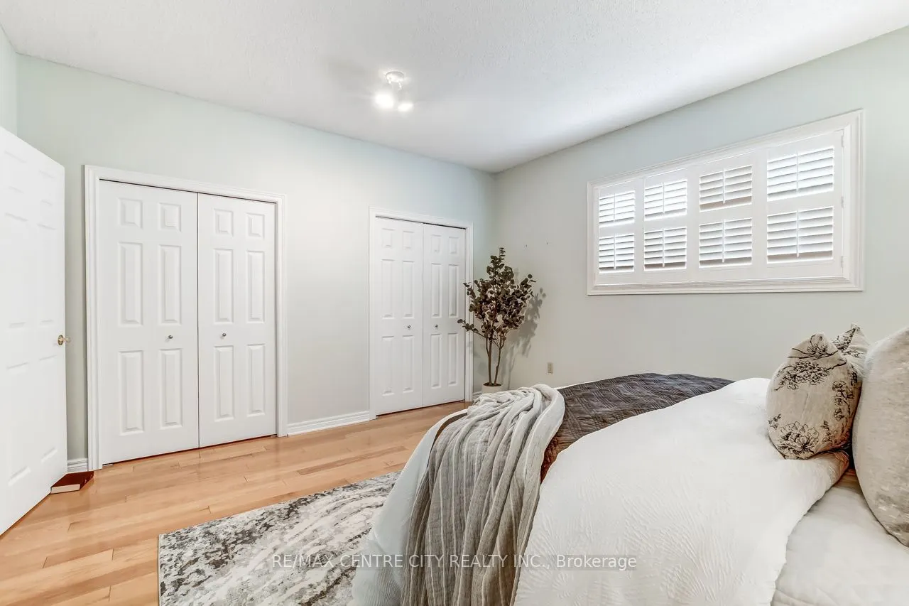 2025 MEADOWGATE Boulevard, #243