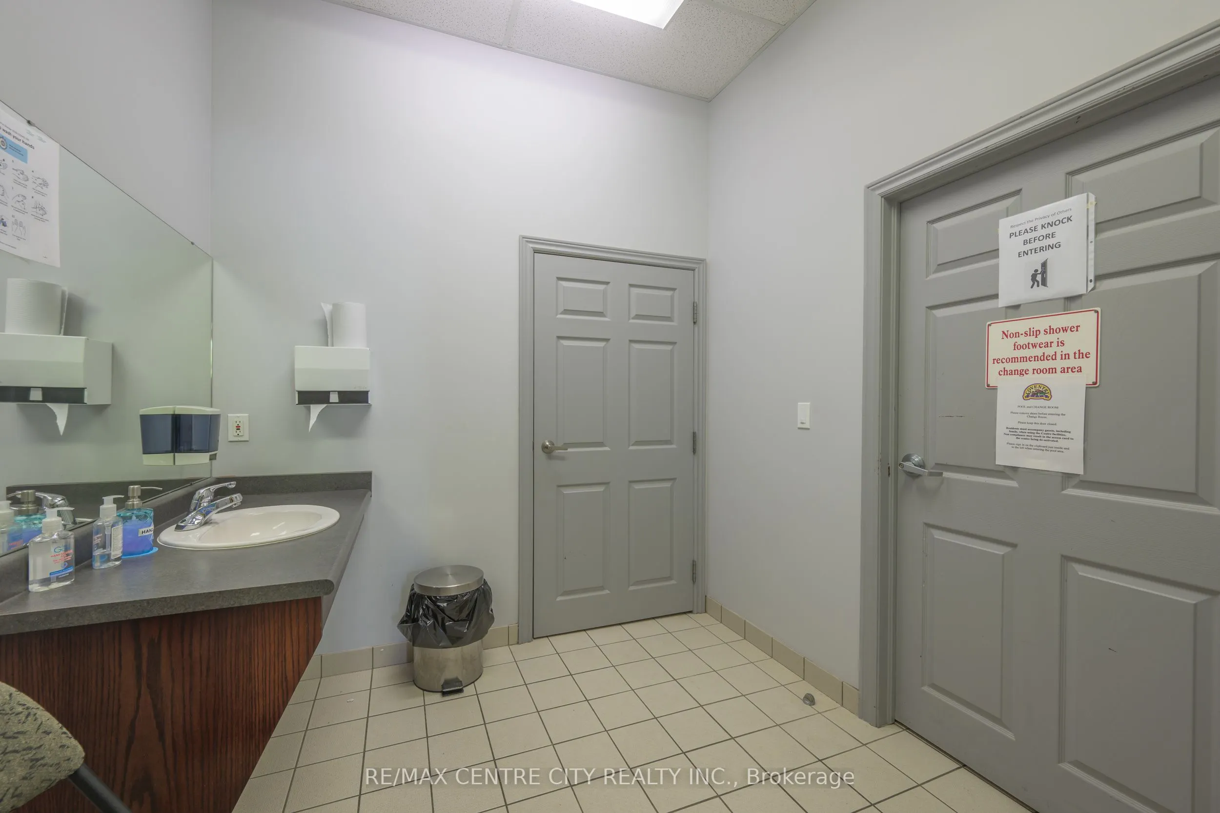 2025 MEADOWGATE Boulevard, #243