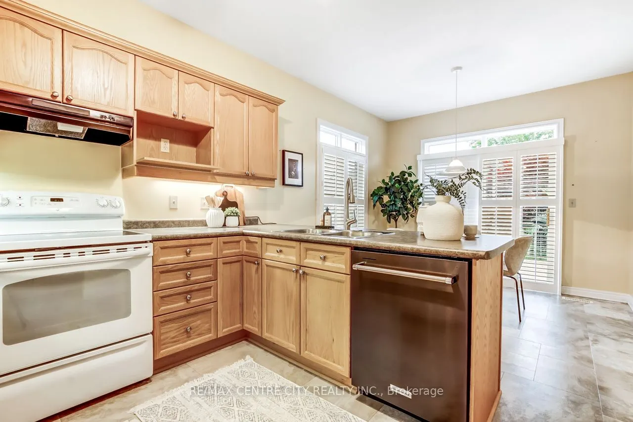 2025 MEADOWGATE Boulevard, #243