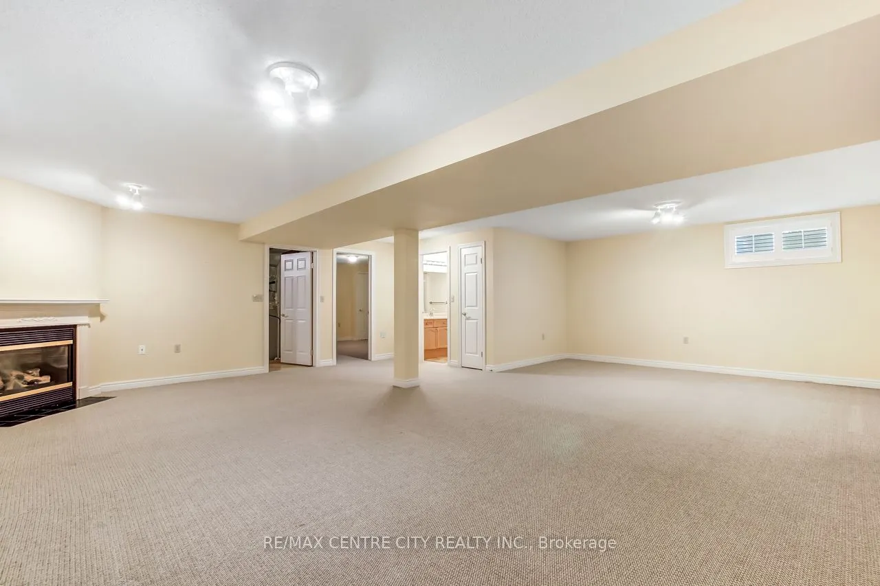 2025 MEADOWGATE Boulevard, #243