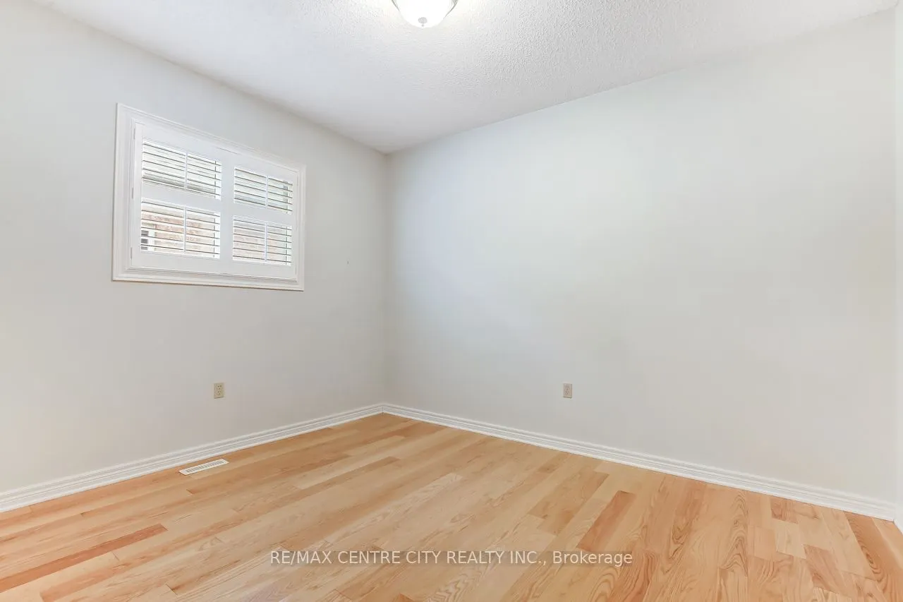 2025 MEADOWGATE Boulevard, #243