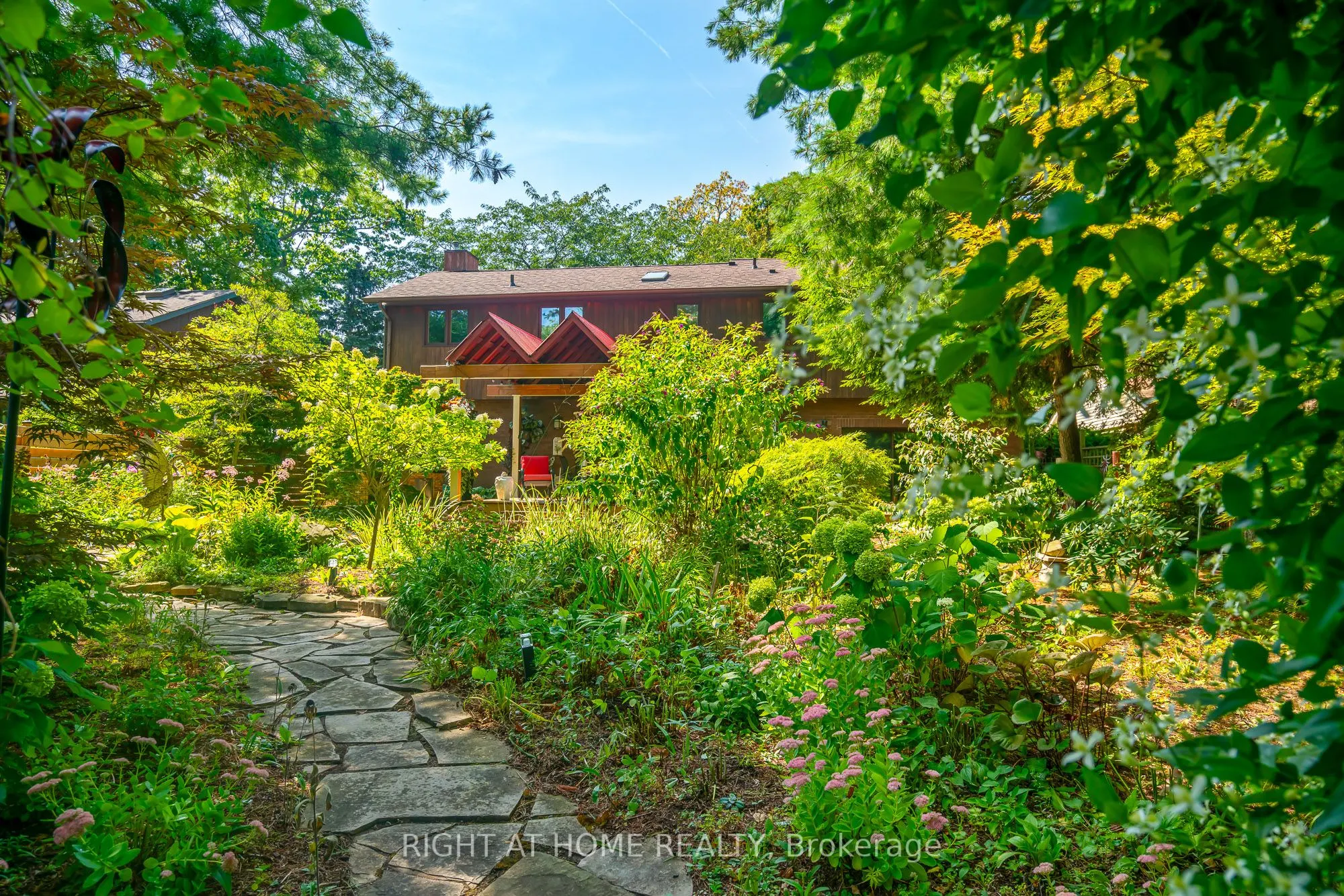 13 Oak Drive