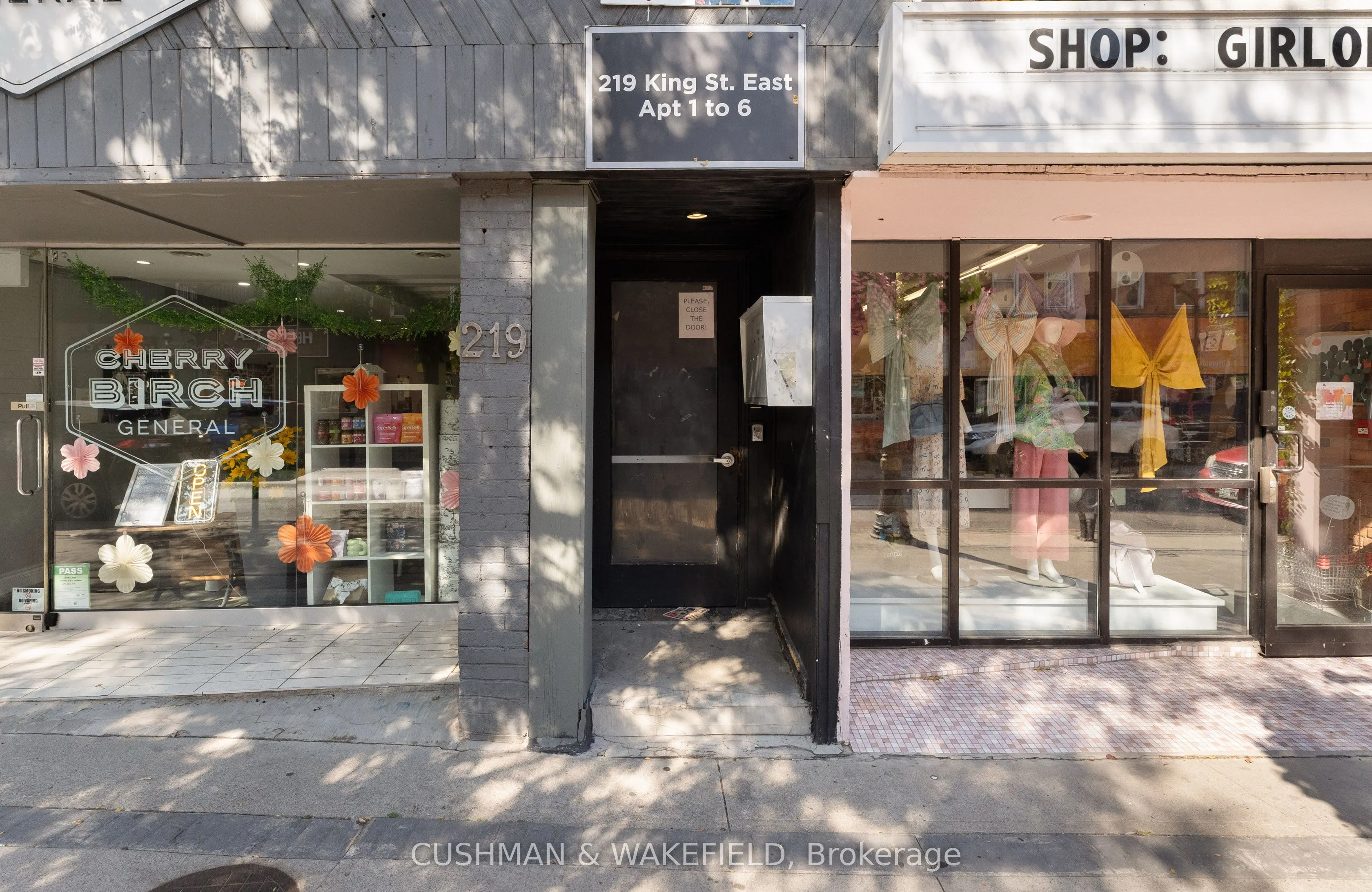219-221 King Street E