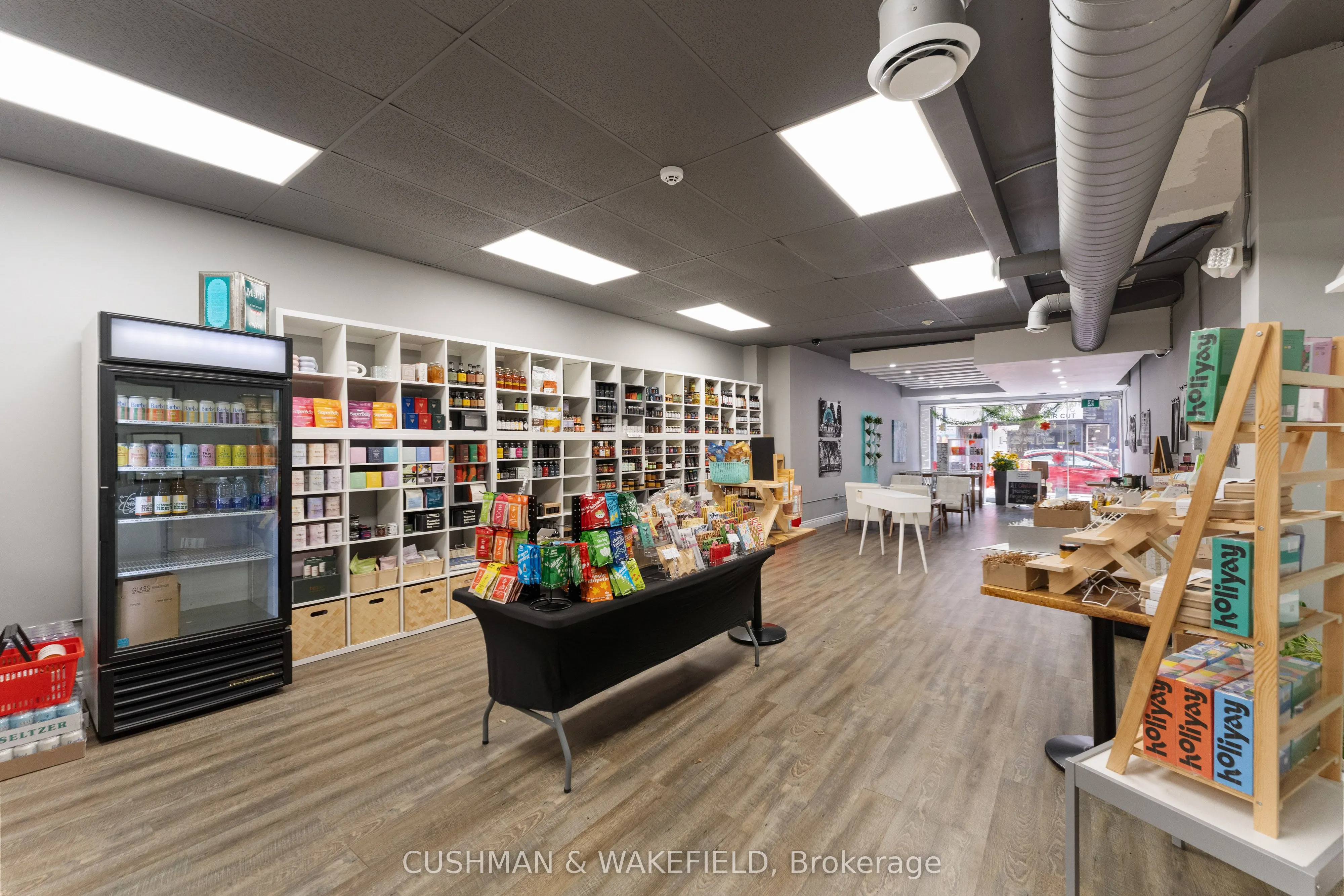 219-221 King Street E