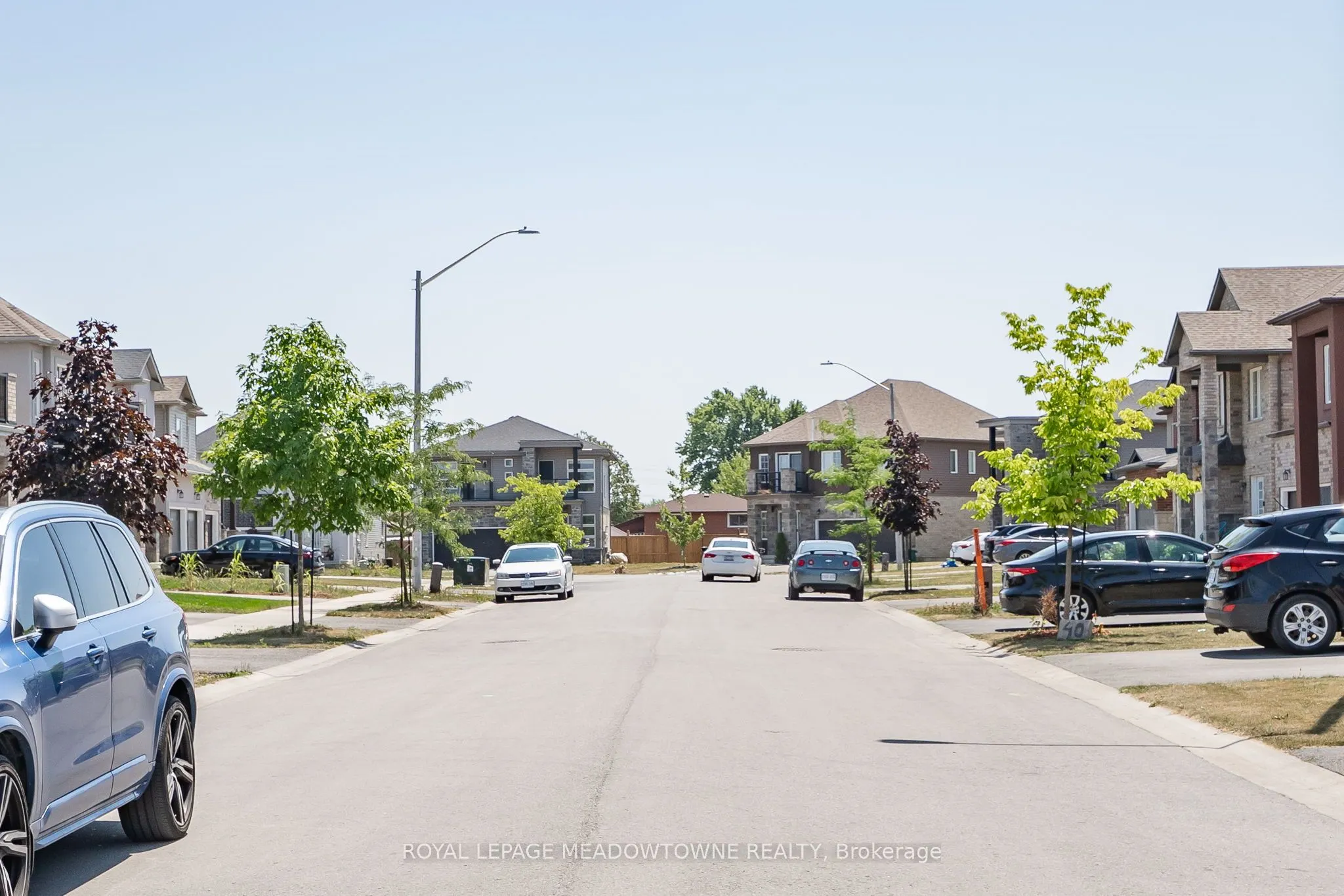 16 Bethune Avenue