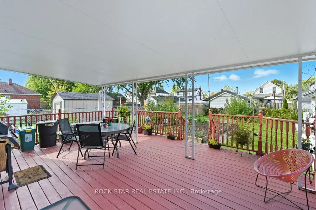111 McAlpine Avenue S