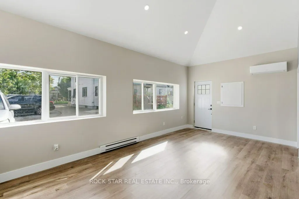 111 McAlpine Avenue S
