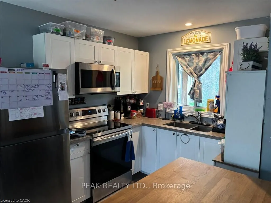 46 Elora Estates S