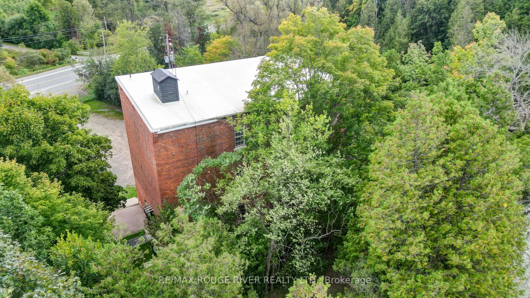 4476 County Road 10 Road #3rd Floor