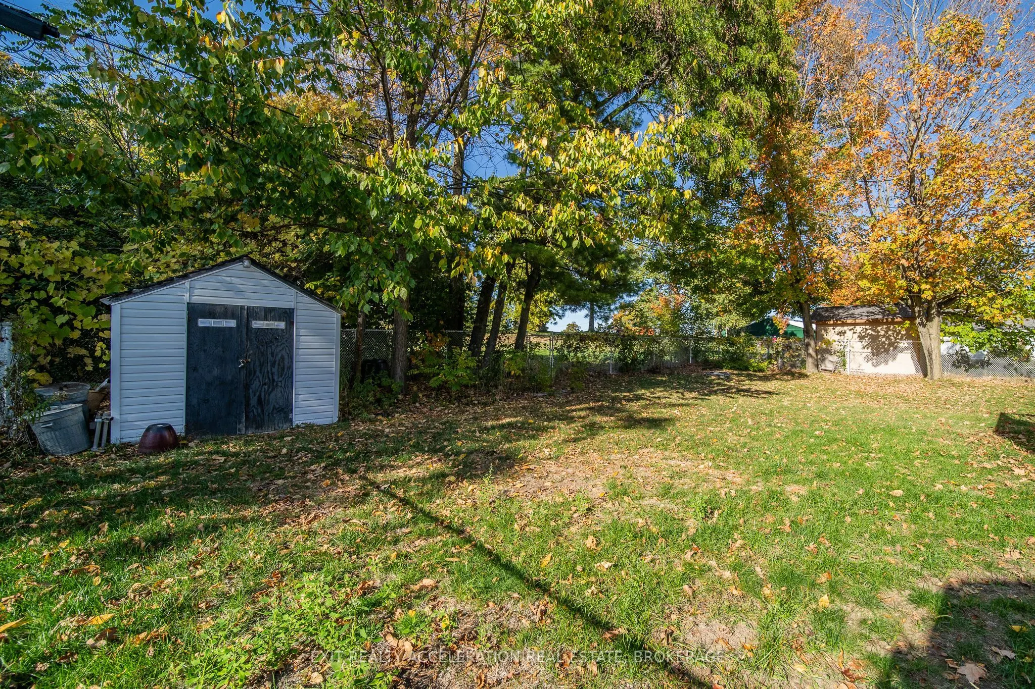 17 Sunset Crescent
