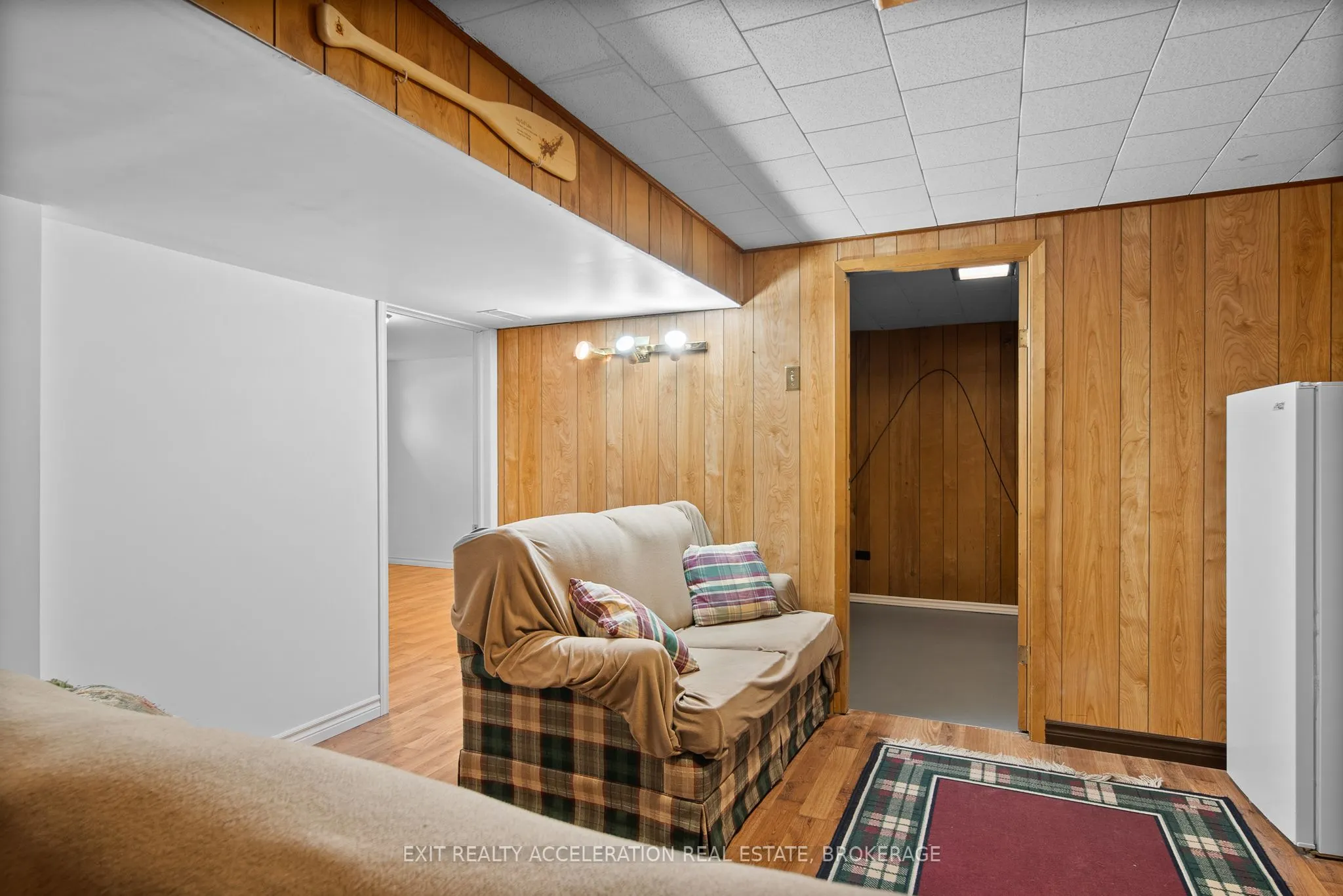 17 Sunset Crescent