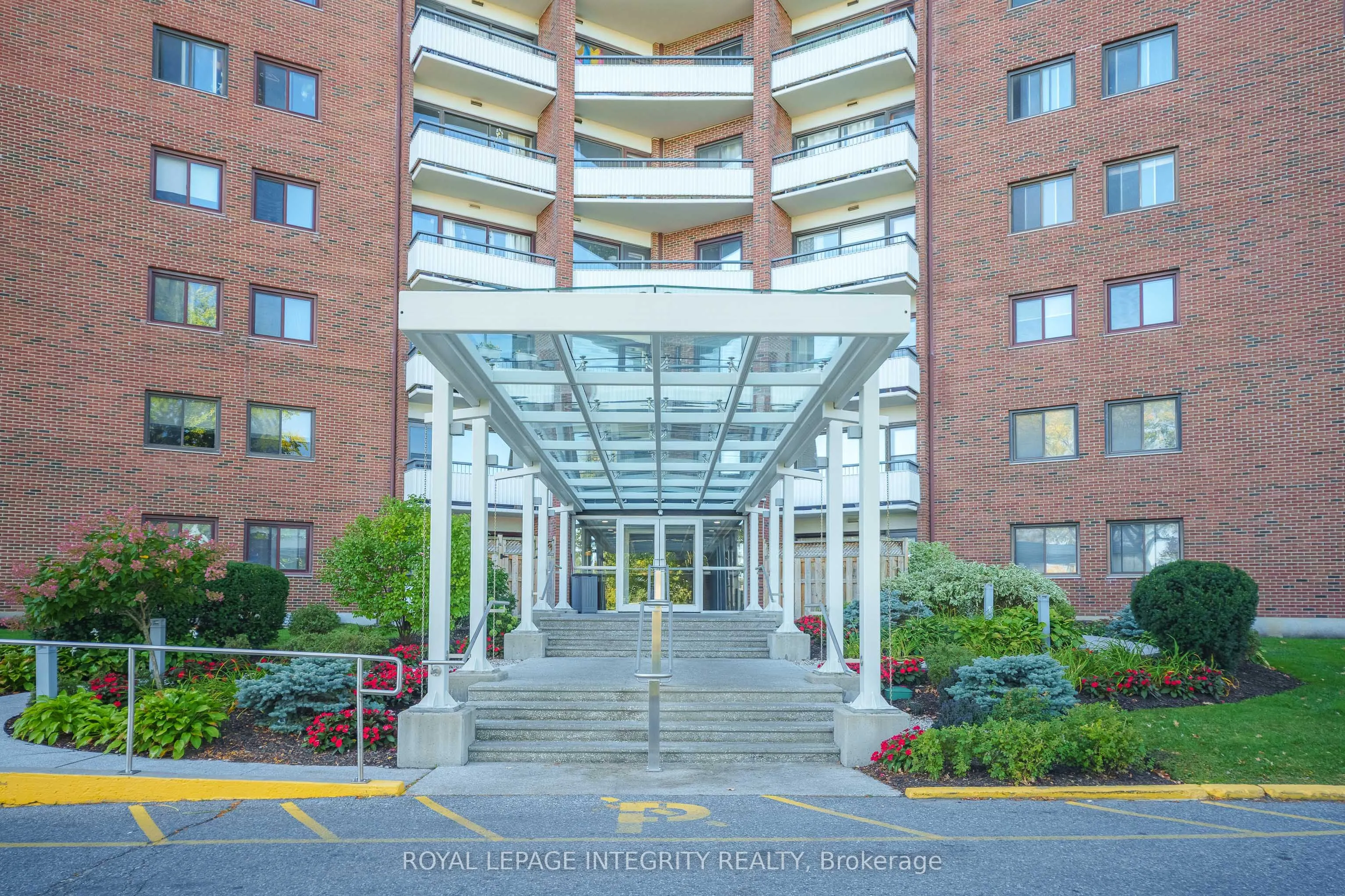 20 Chesterton Drive, #1010