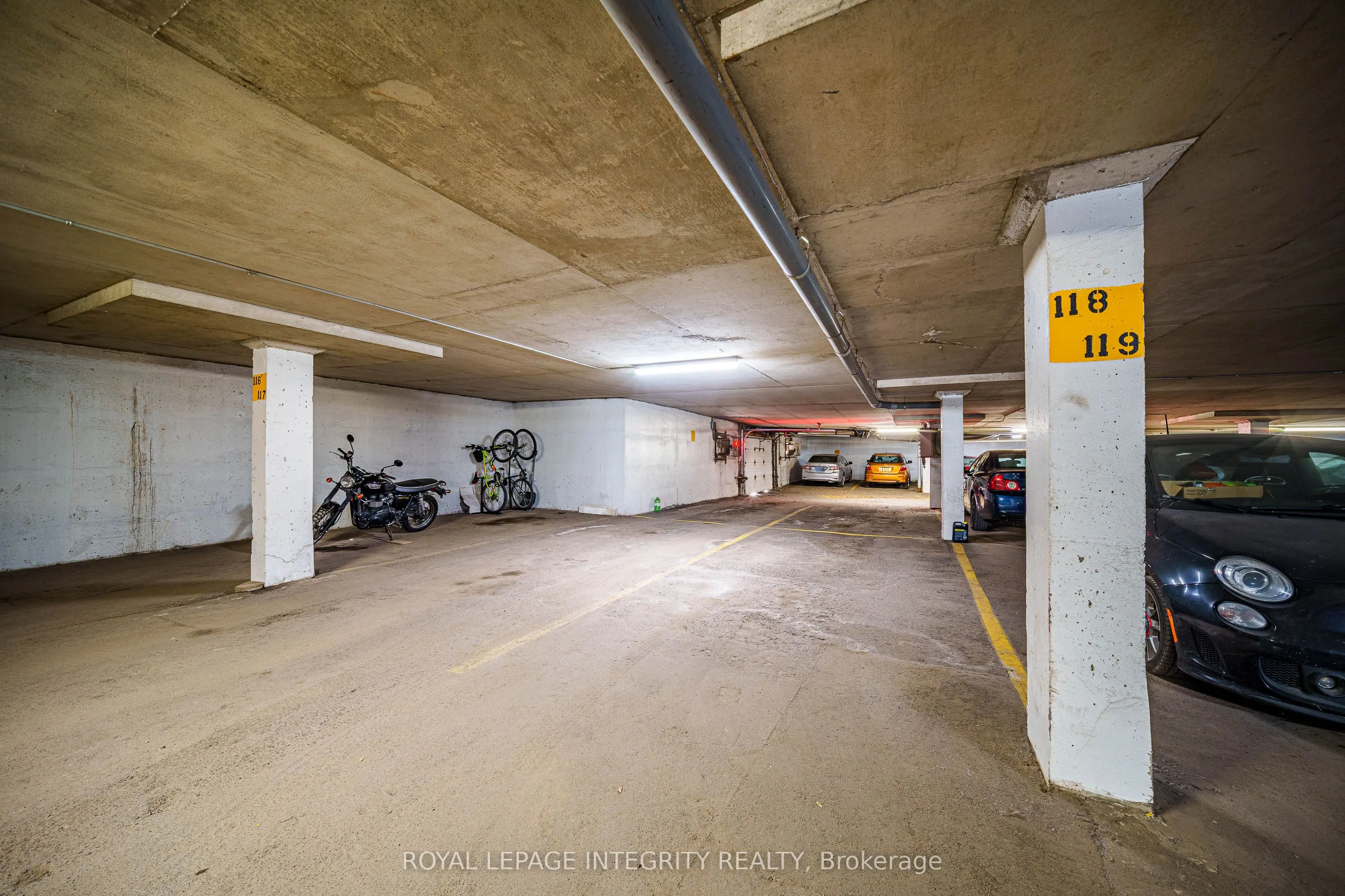 20 Chesterton Drive, #1010