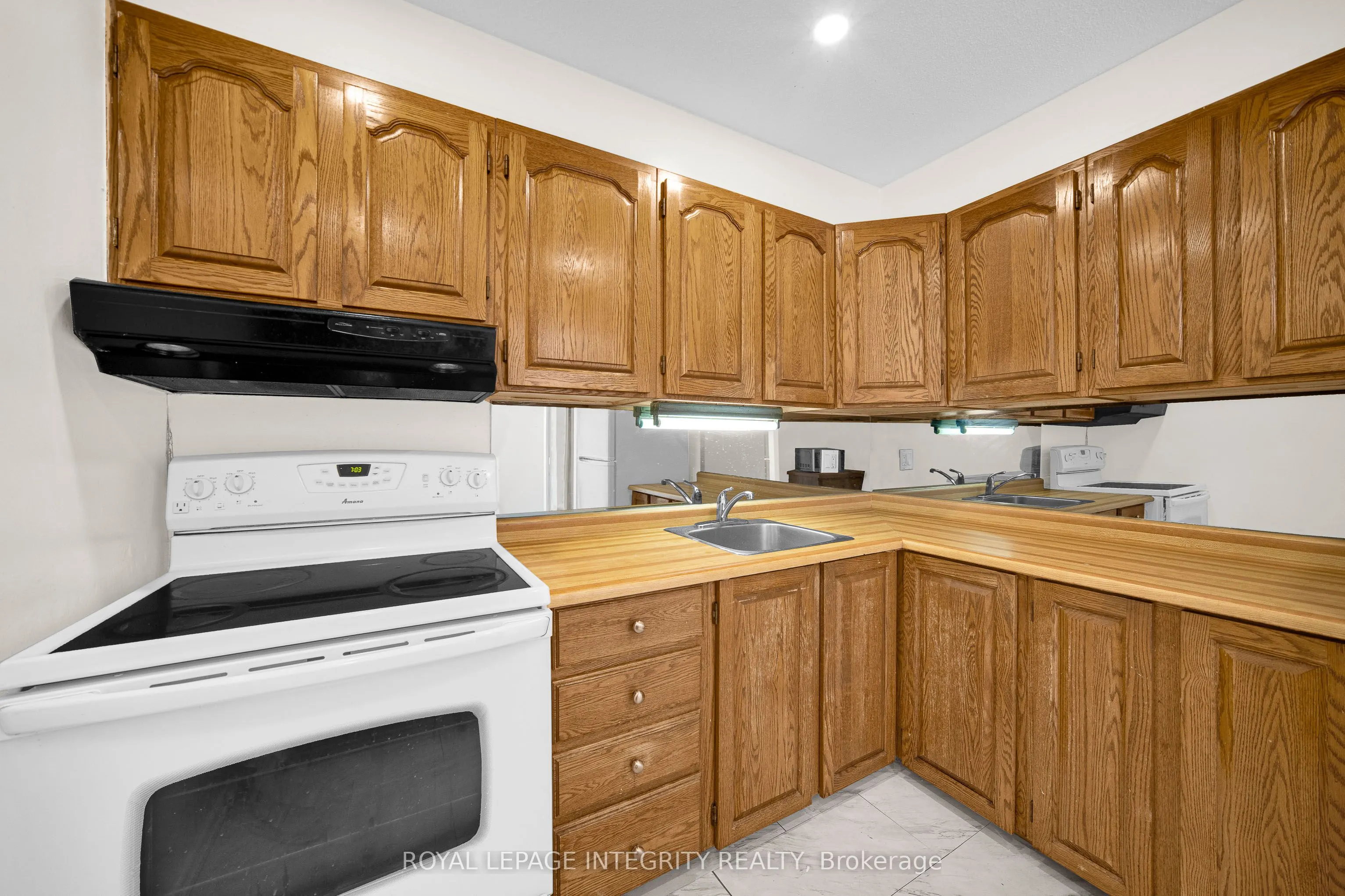 20 Chesterton Drive, #1010
