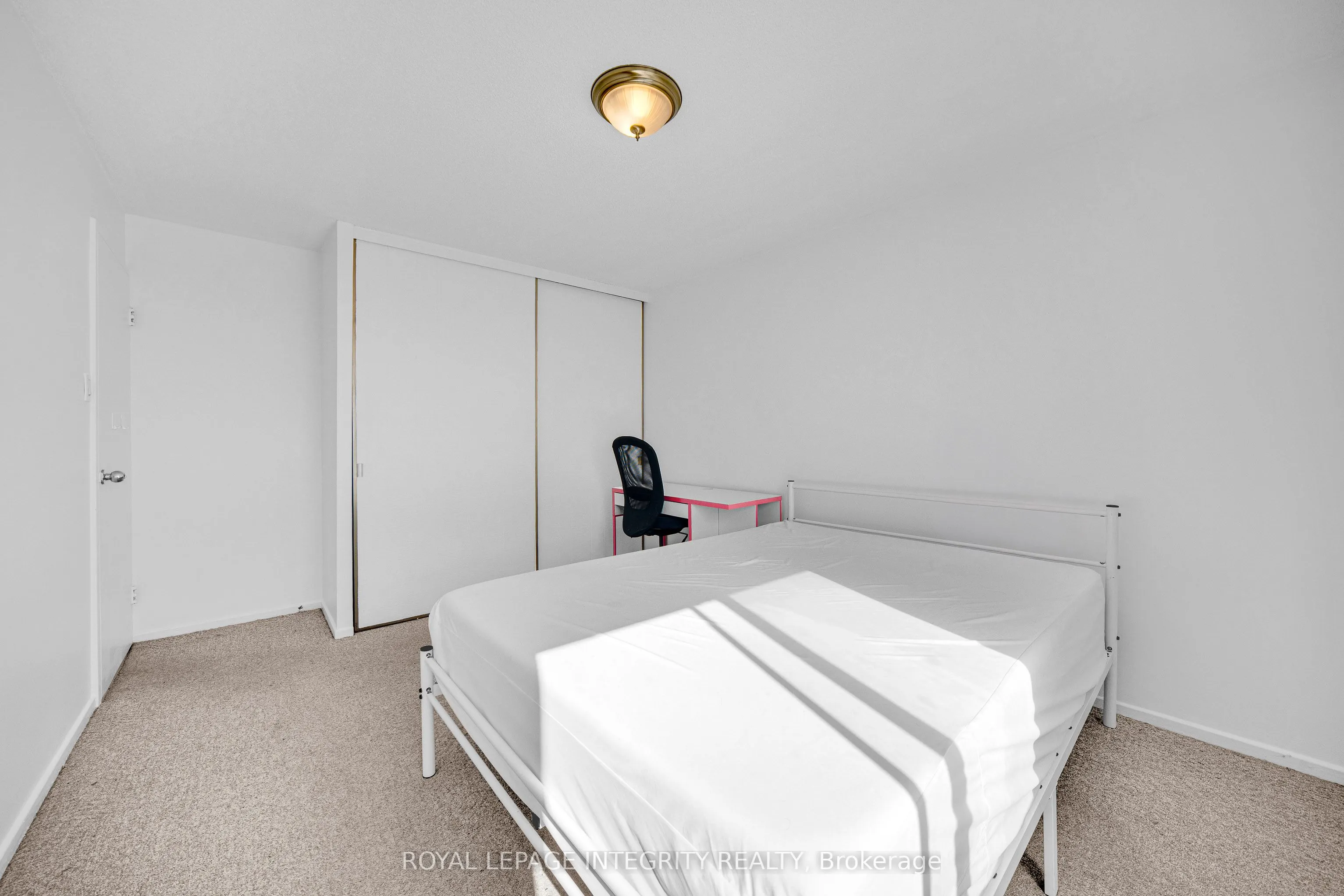20 Chesterton Drive, #1010