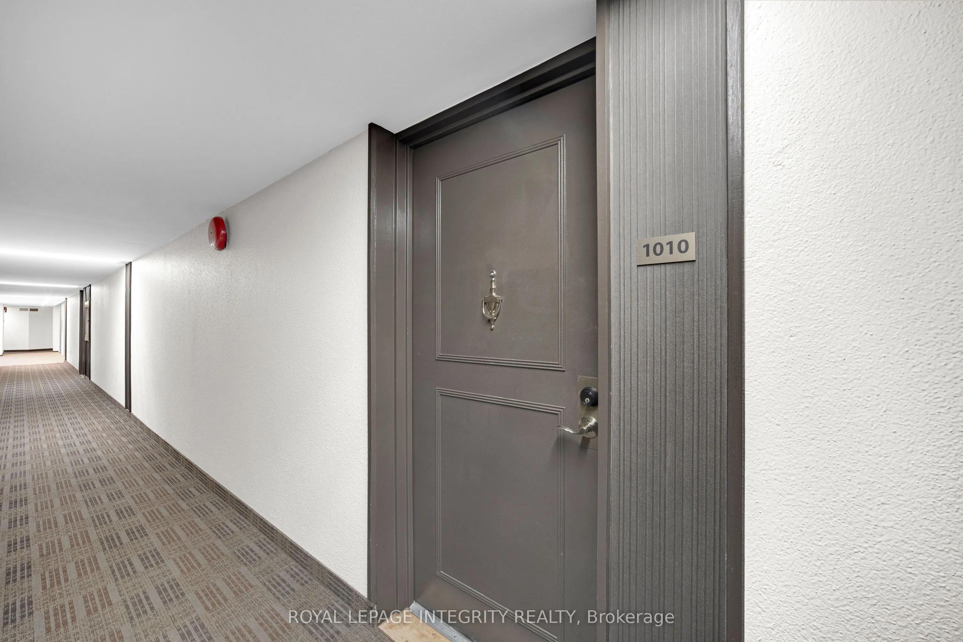 20 Chesterton Drive, #1010