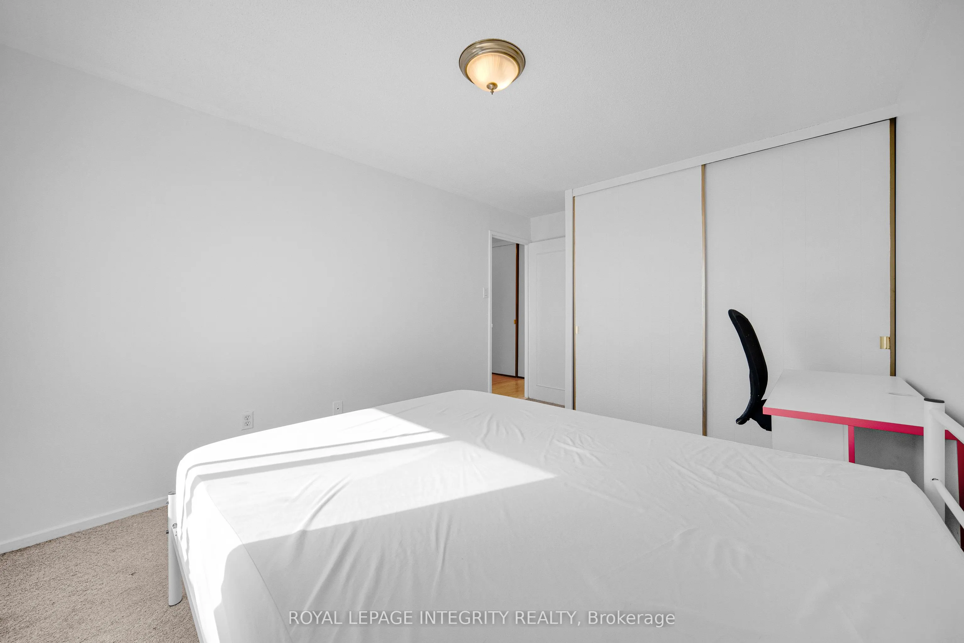 20 Chesterton Drive, #1010