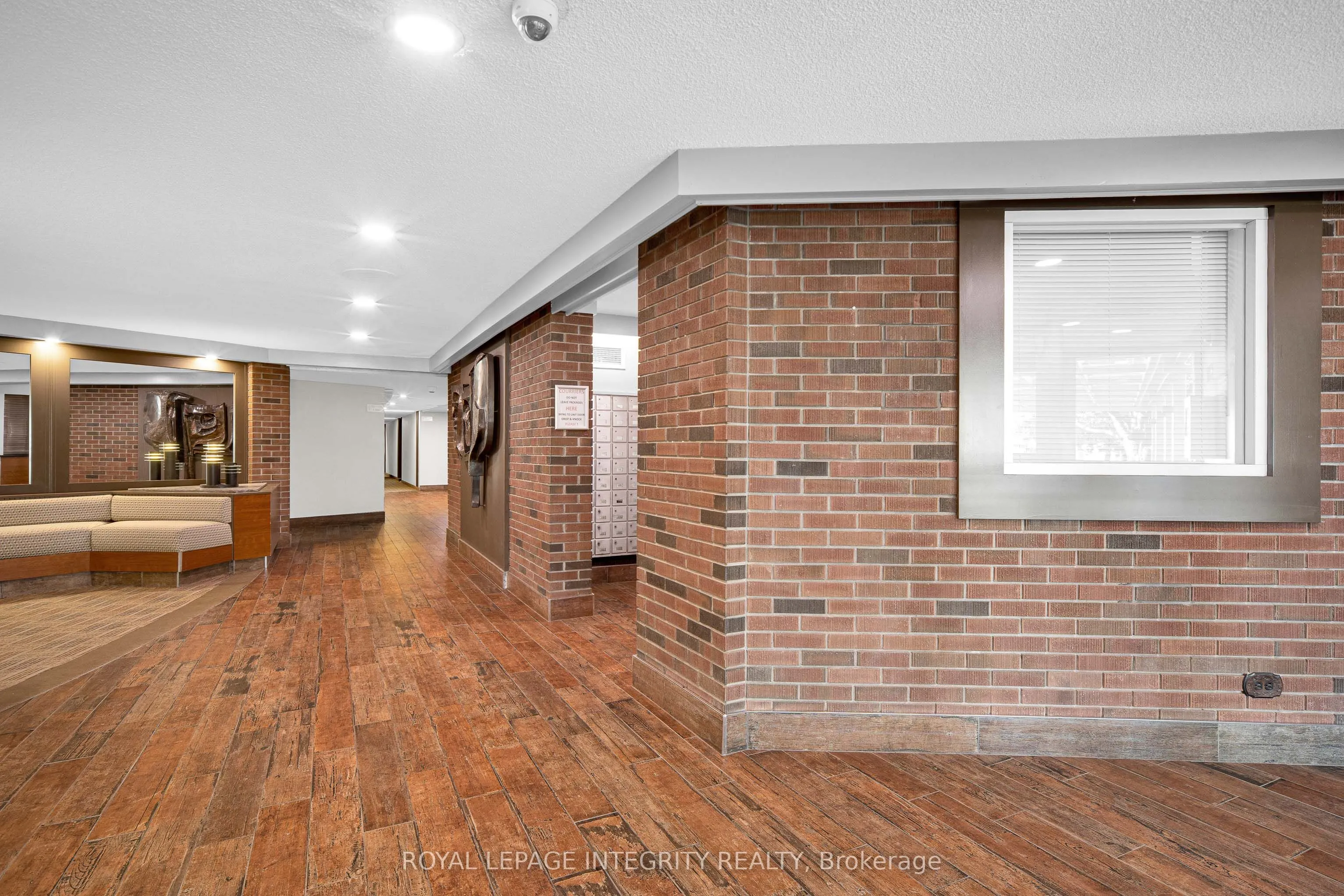20 Chesterton Drive, #1010