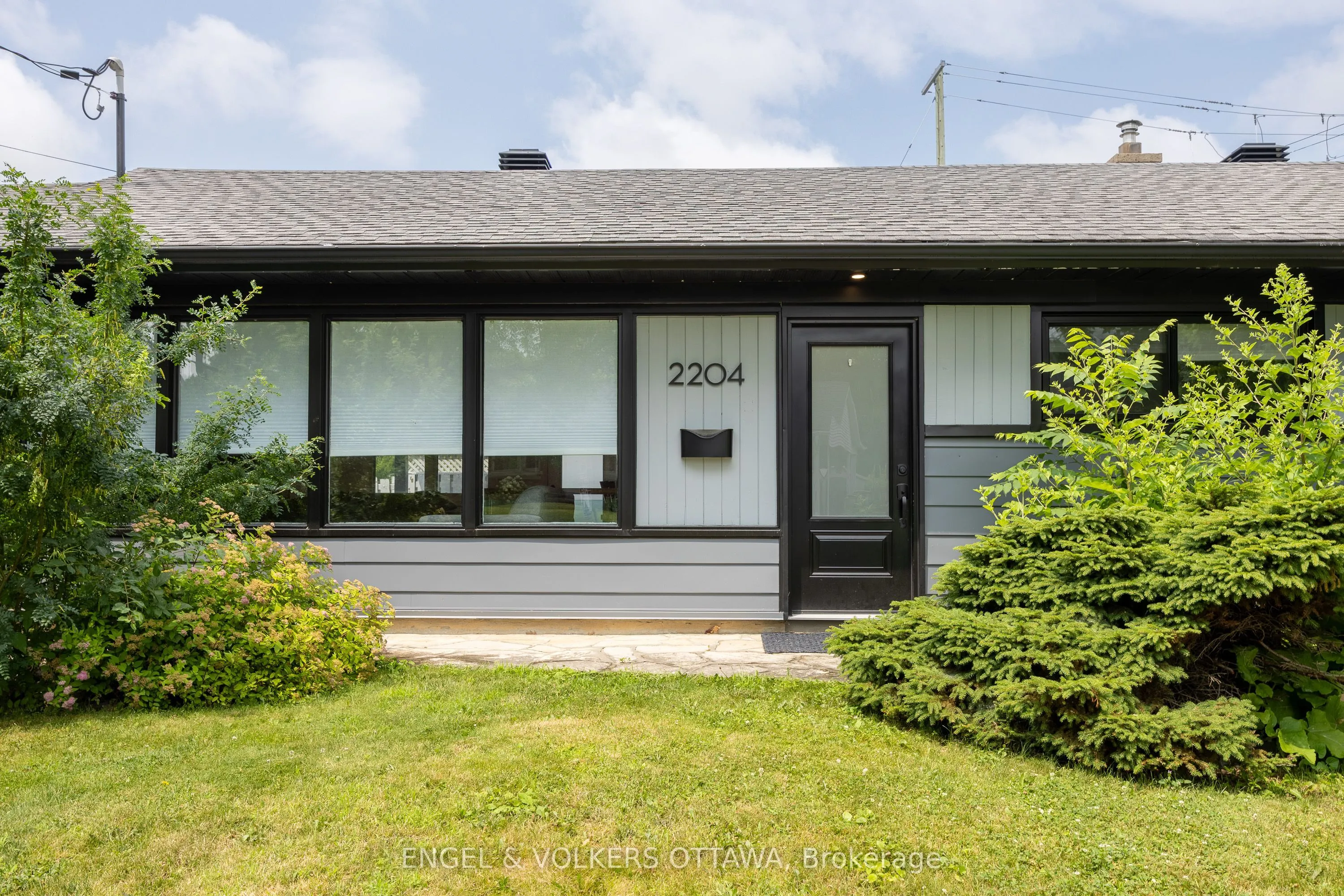 2204 Utah Street