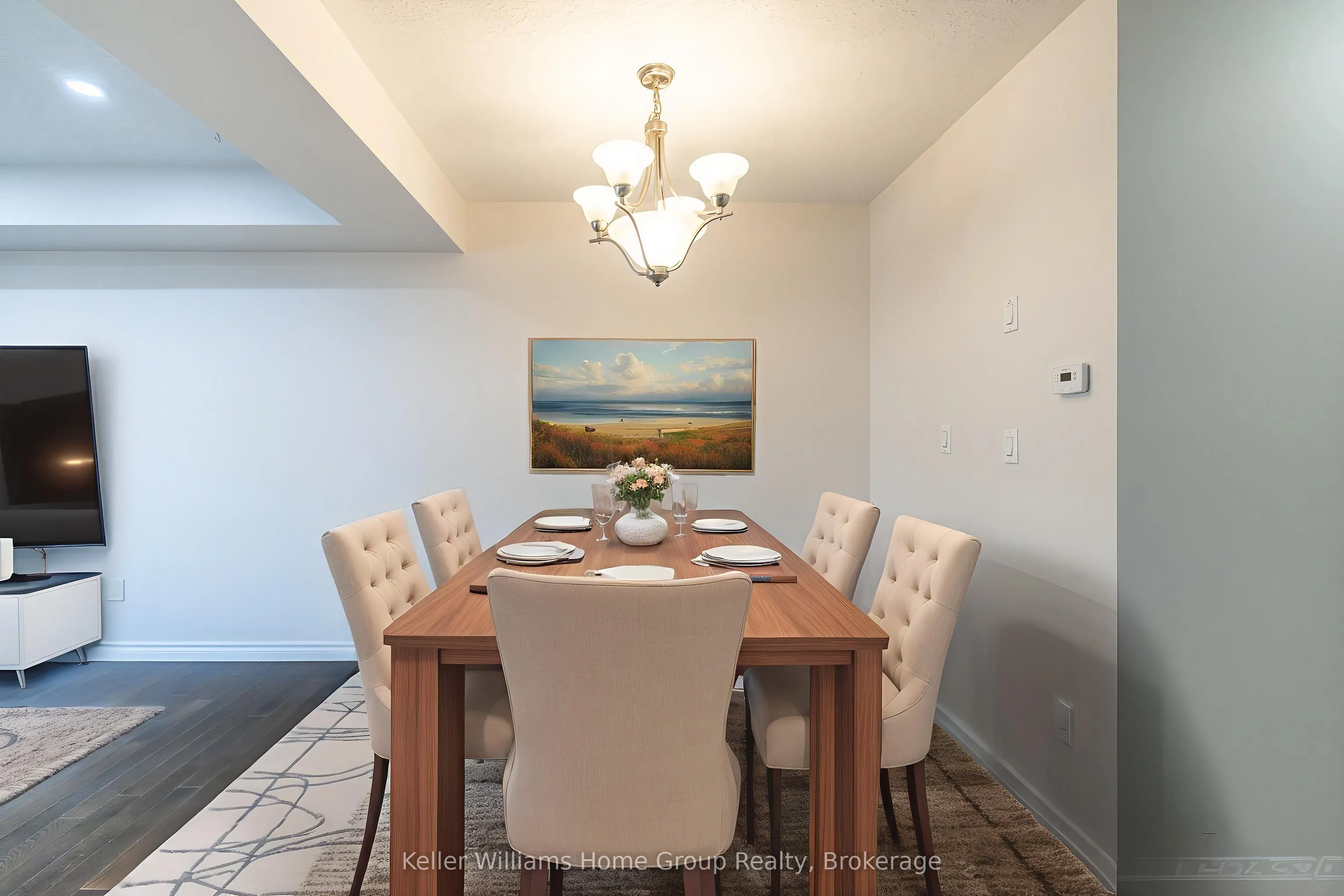 35 AMSTERDAM CRES
