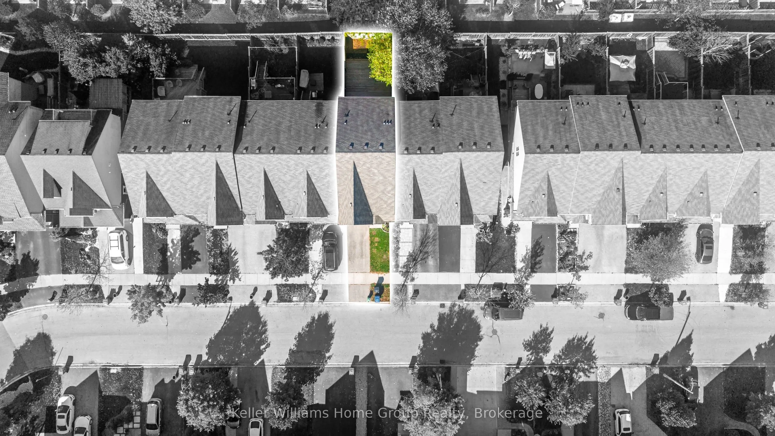 35 AMSTERDAM CRES