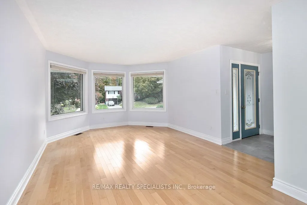 56 Middle Avenue