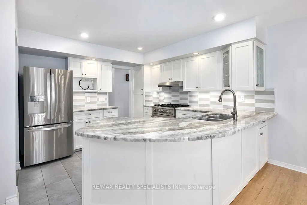 56 Middle Avenue