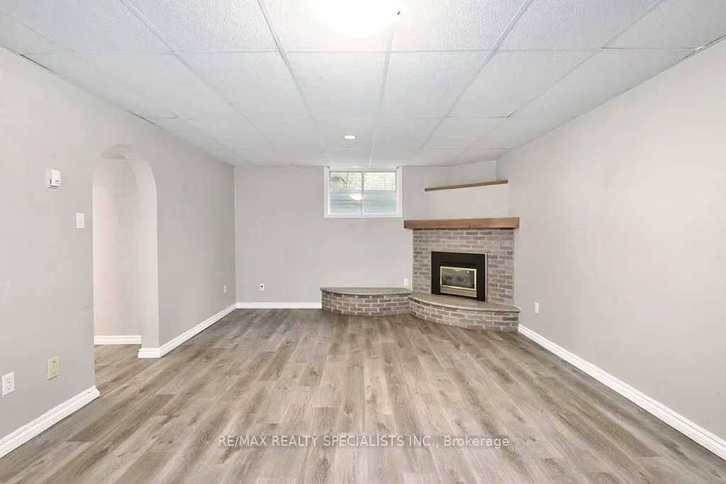 56 Middle Avenue