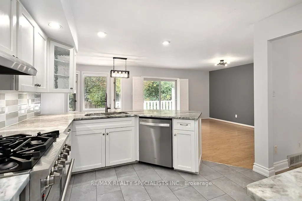 56 Middle Avenue