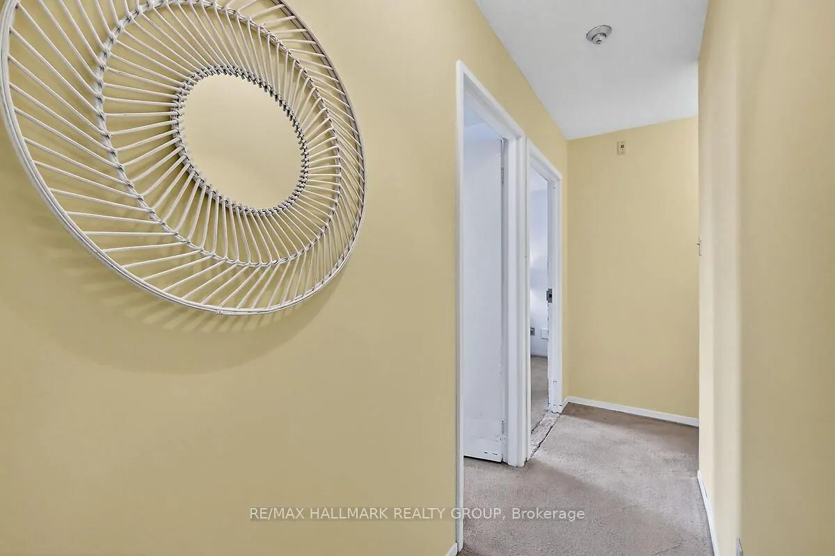 110 Forward Avenue, #305