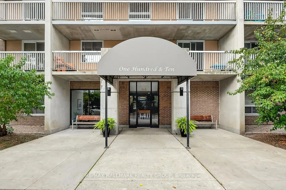 110 Forward Avenue, #305