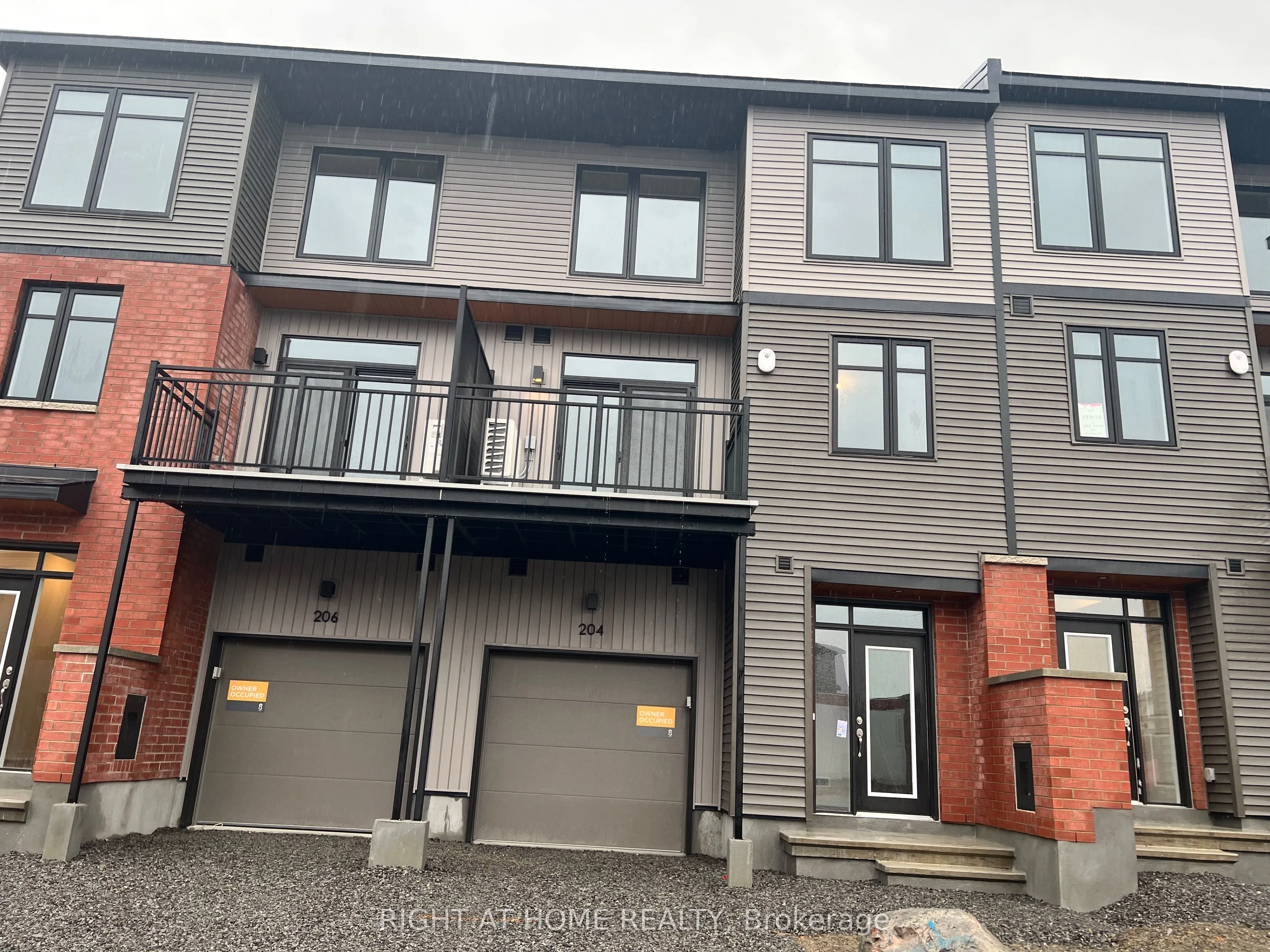 204 Tussock Private