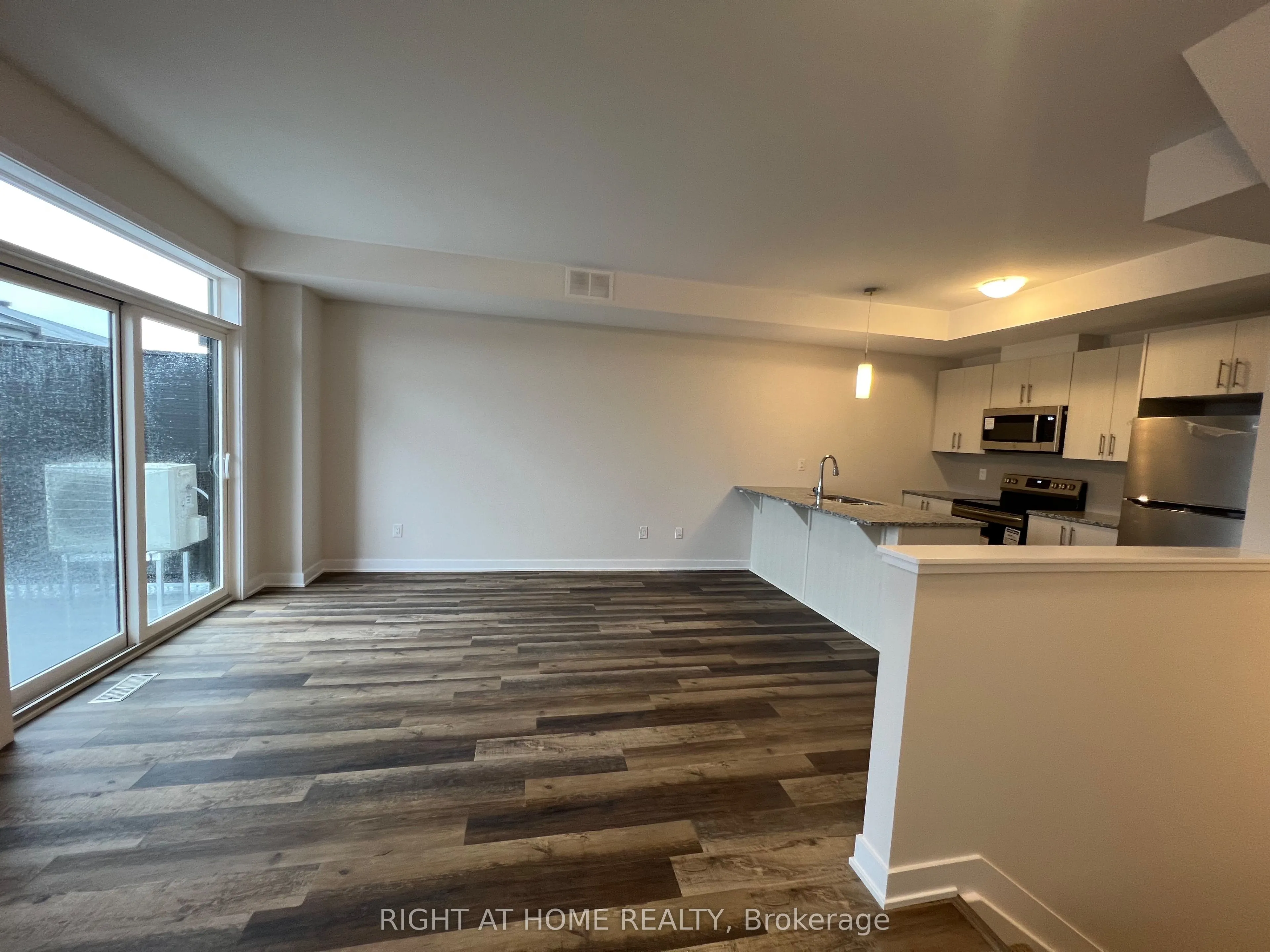 204 Tussock Private