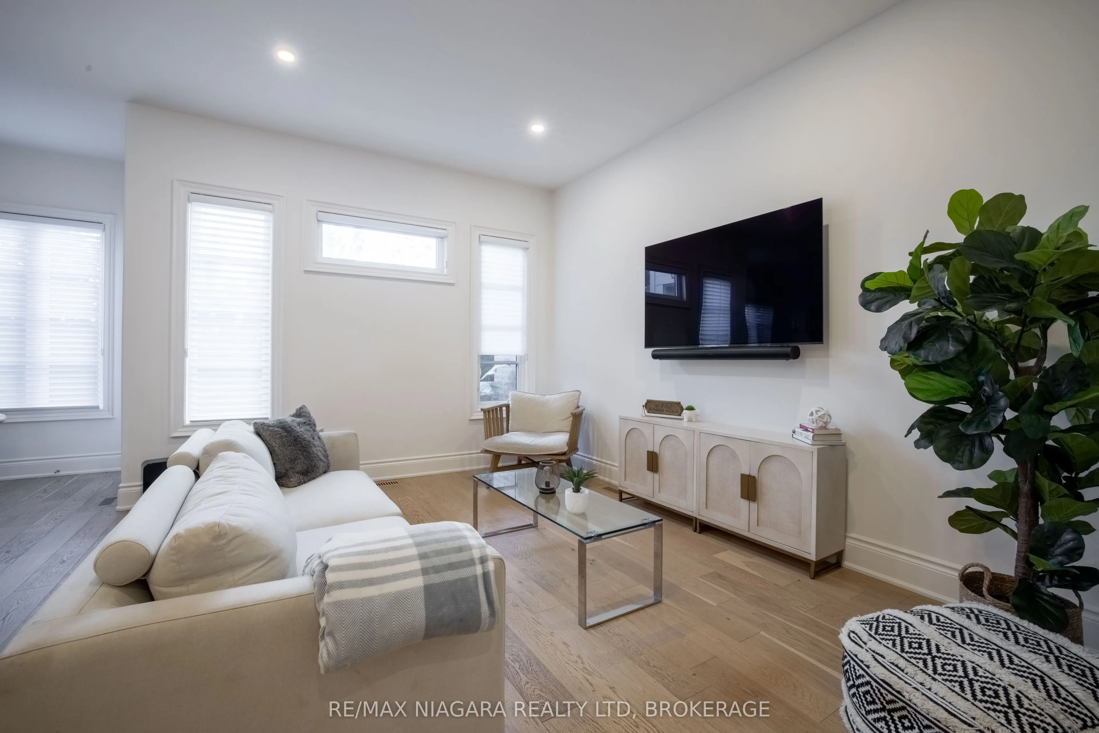 15 ARBOURVALE Common, #Call LBO