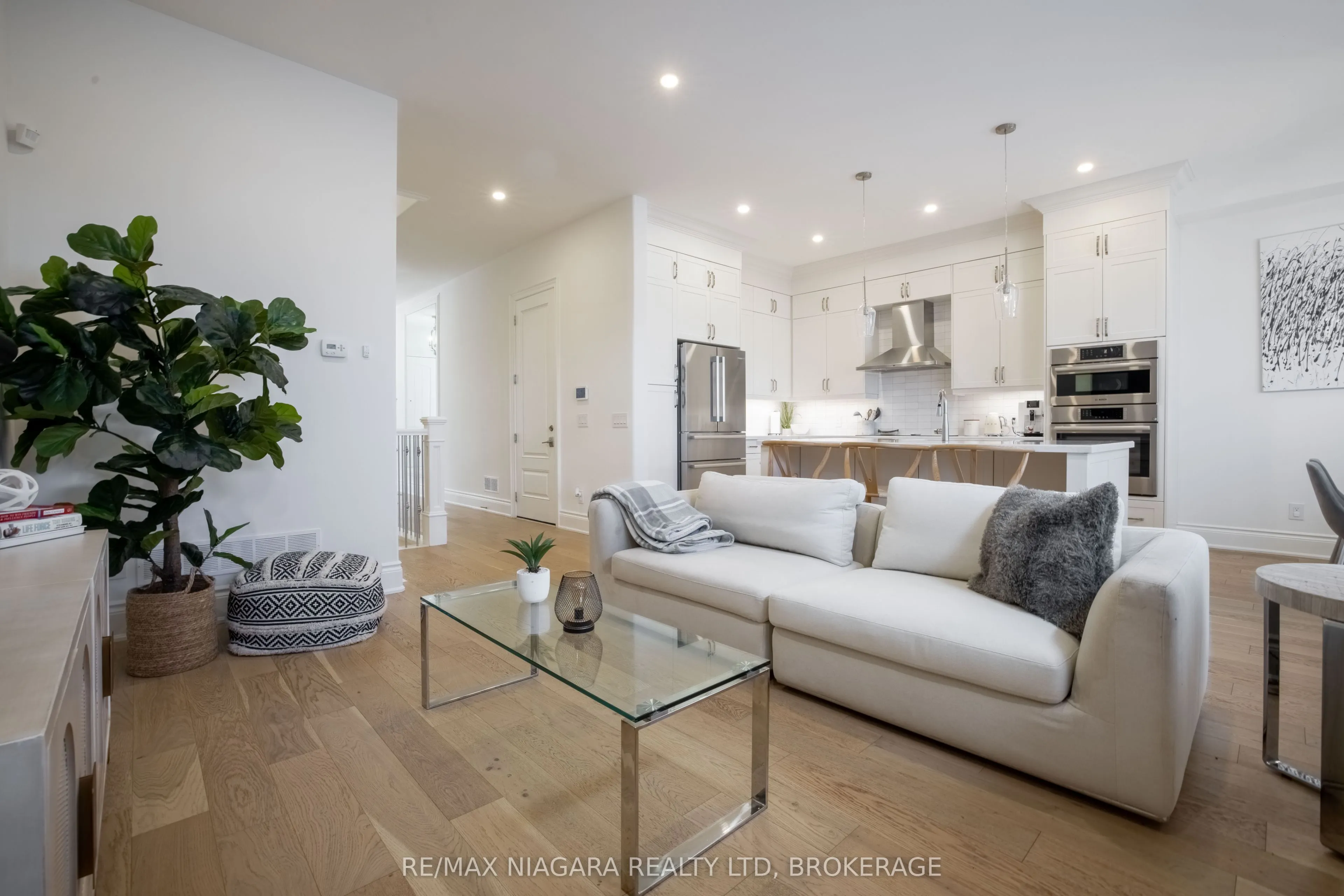 15 ARBOURVALE Common, #Call LBO