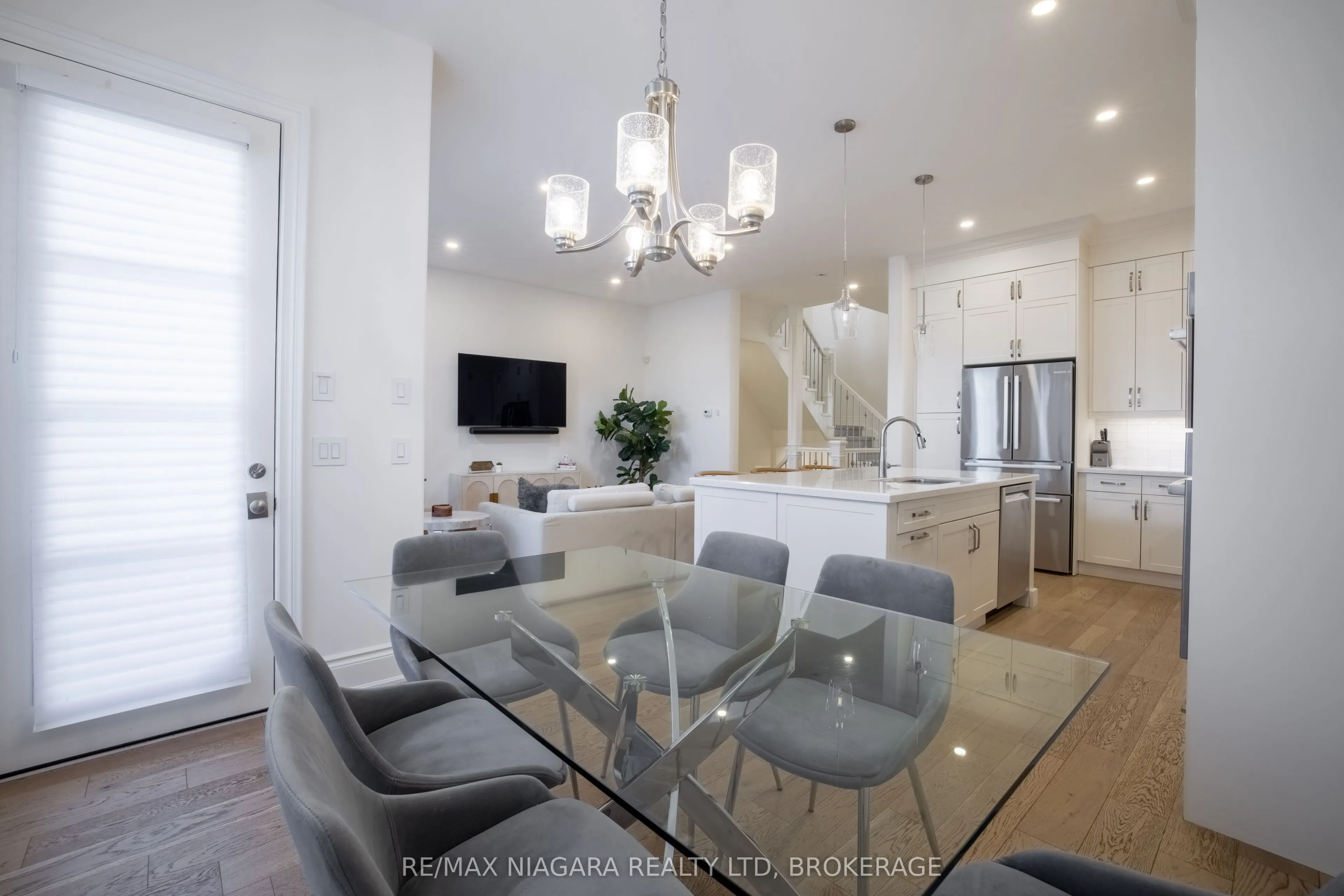 15 ARBOURVALE Common, #Call LBO
