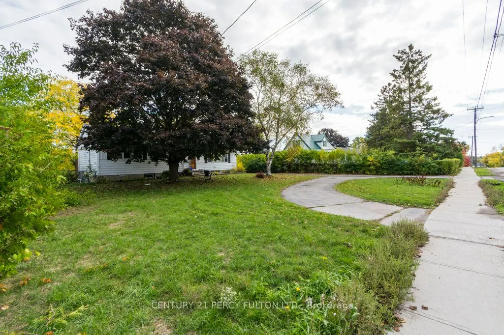 71 Prince Of Wales Drive, #Bsmt