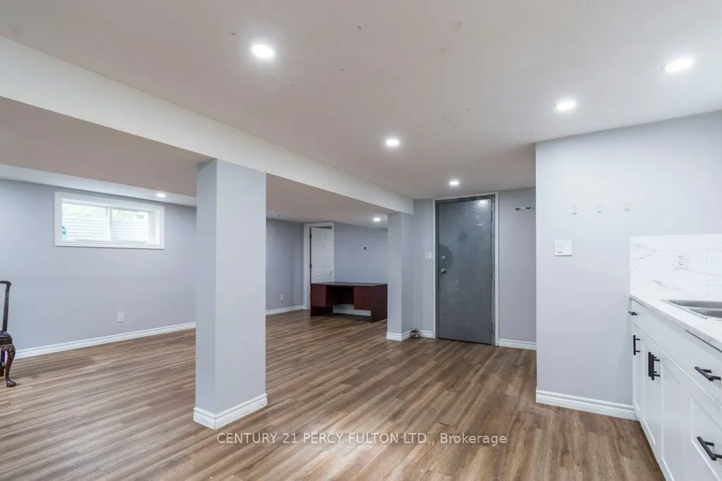 71 Prince Of Wales Drive, #Bsmt